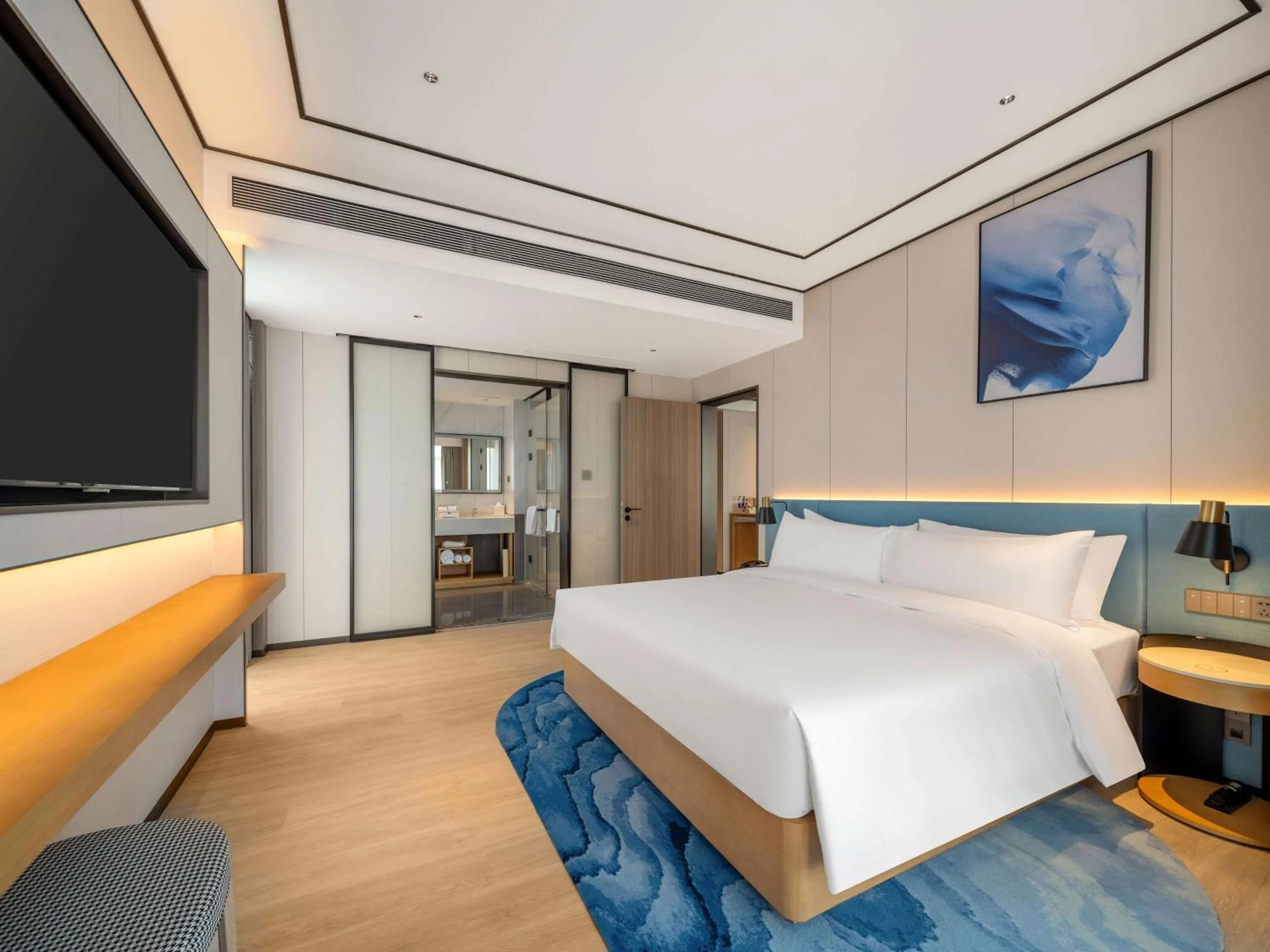 Bed in Hilton Garden Inn Jiangmen Xinhui