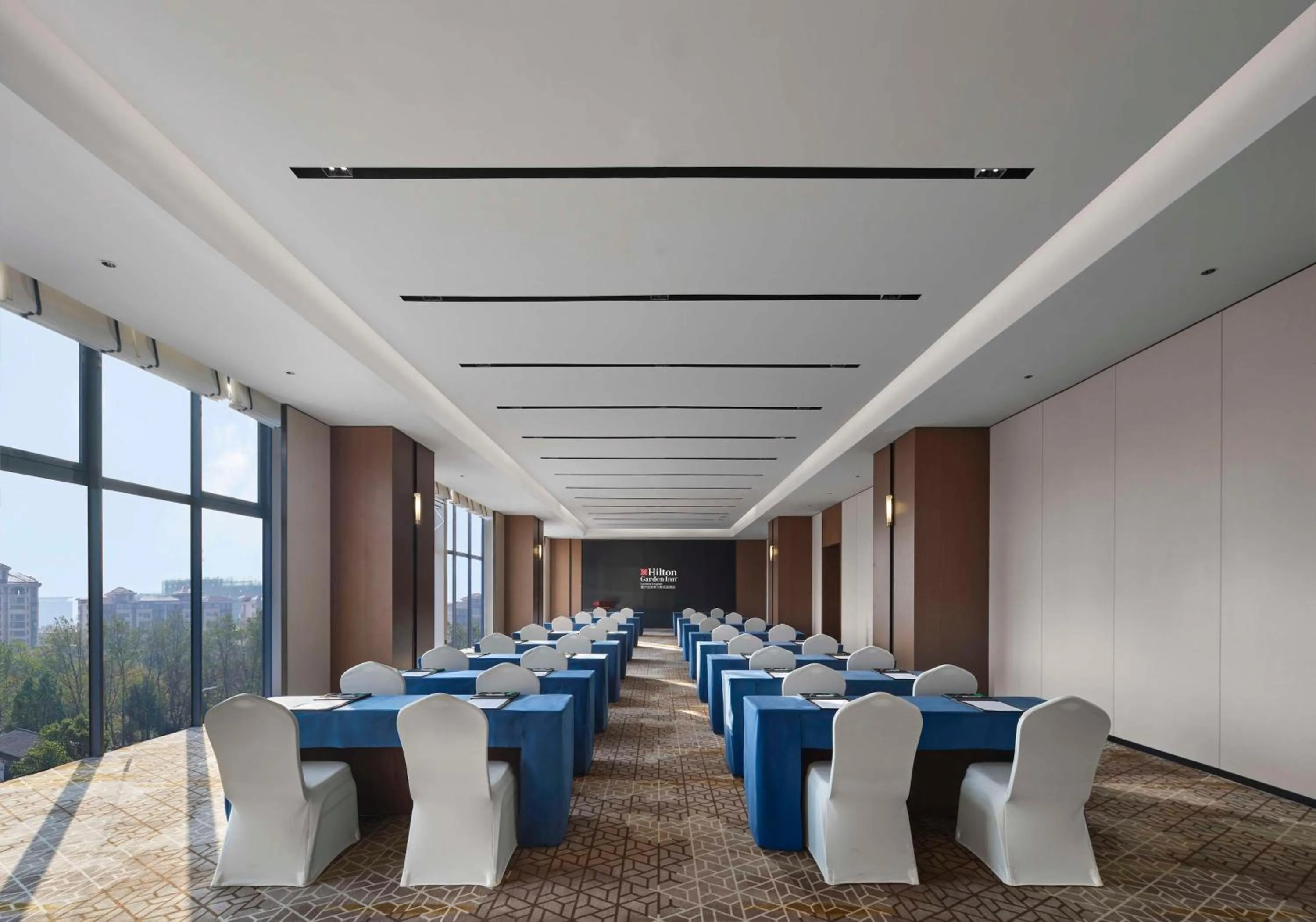 Meeting/conference room in Hilton Garden Inn Ganzhou Longnan