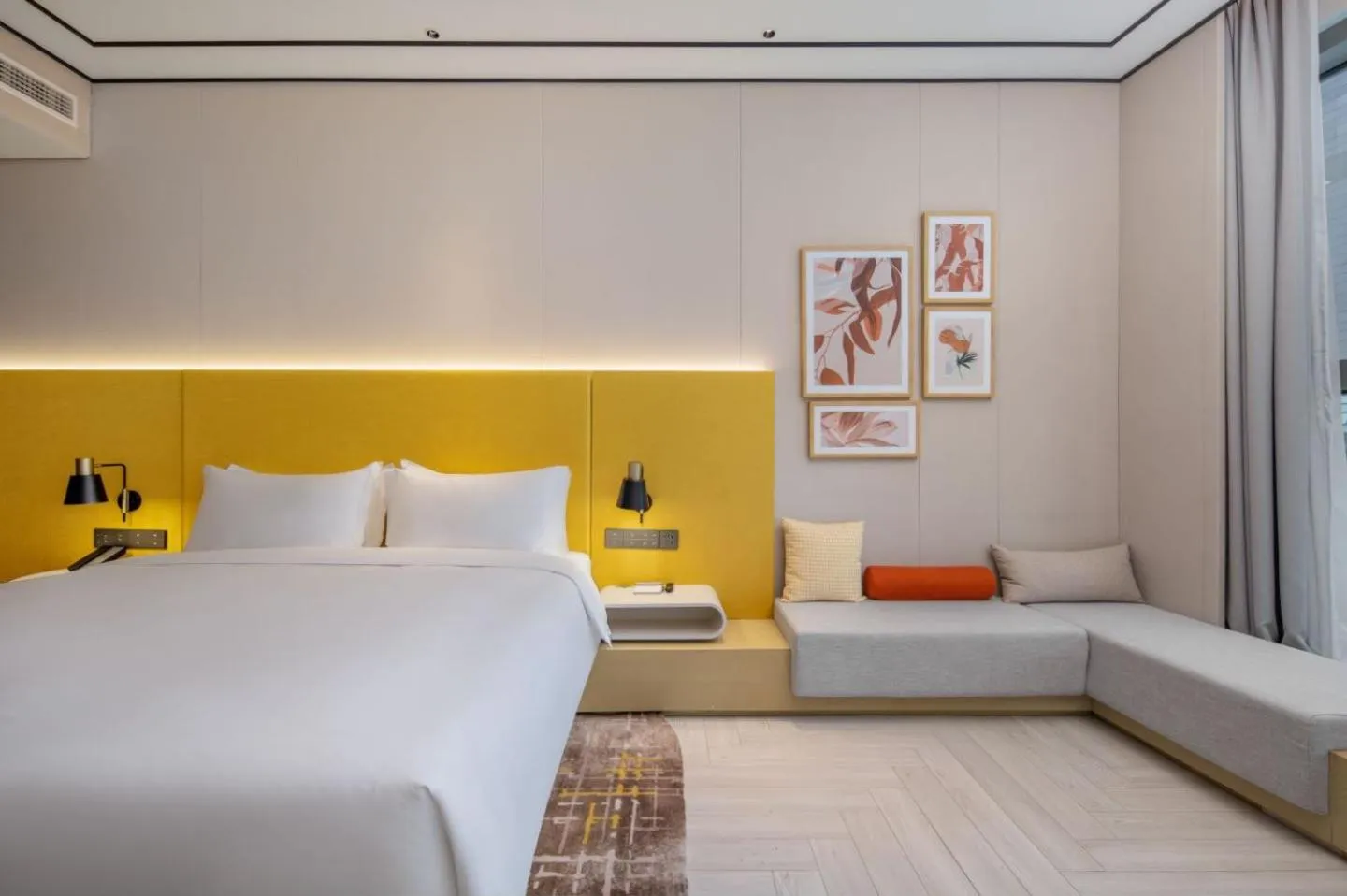 Bed in Hilton Garden Inn Nanjing Hexi Olympic Sports Center