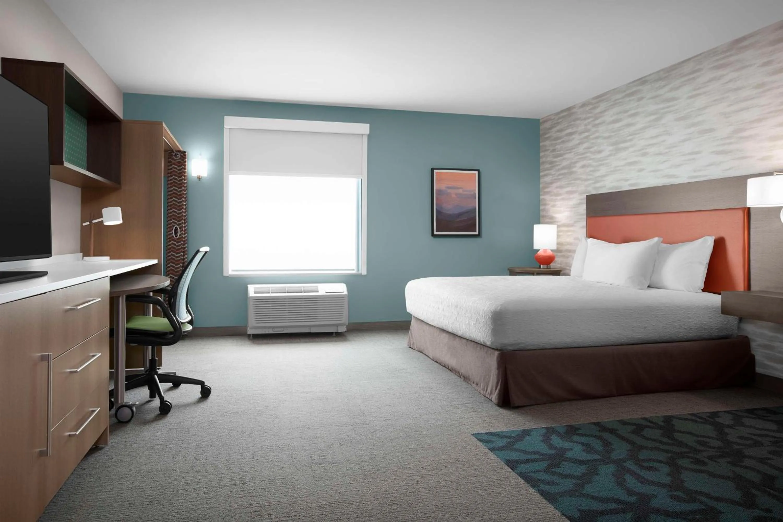 Bed in Home2 Suites By Hilton Phoenix North Happy Valley