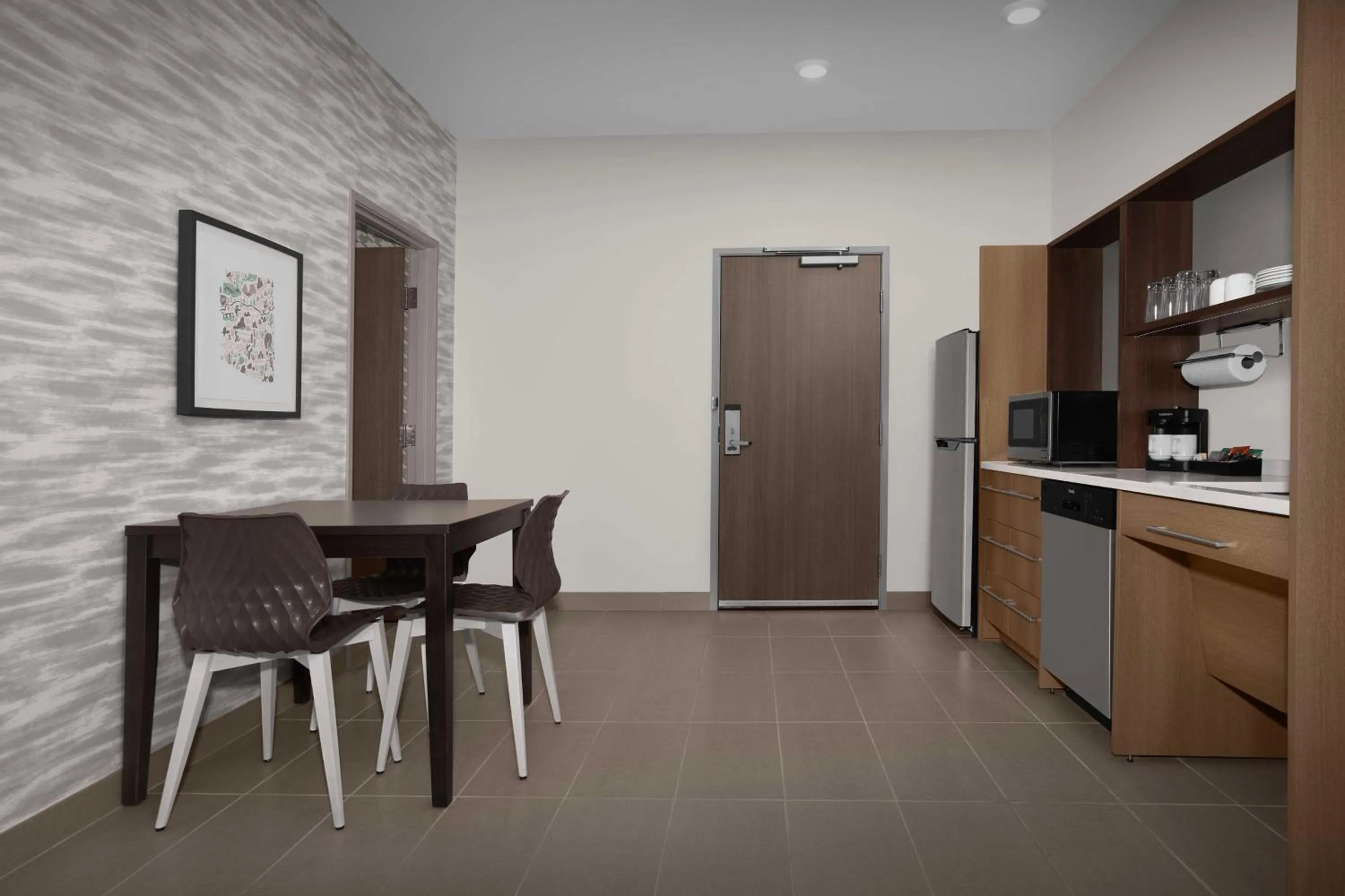 Kitchen or kitchenette in Home2 Suites By Hilton Phoenix North Happy Valley