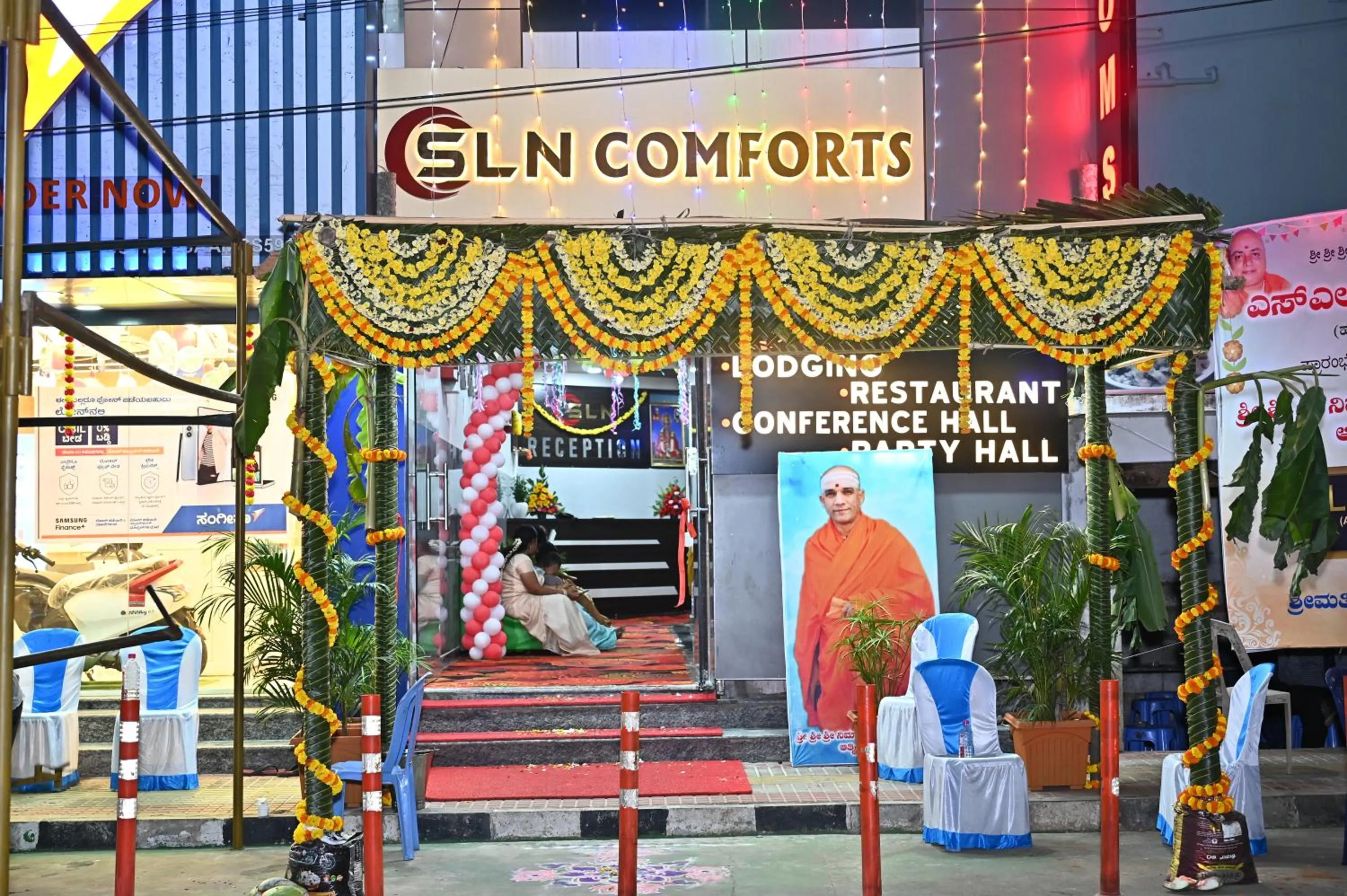 Facade/entrance in HOTEL SLN COMFORTS
