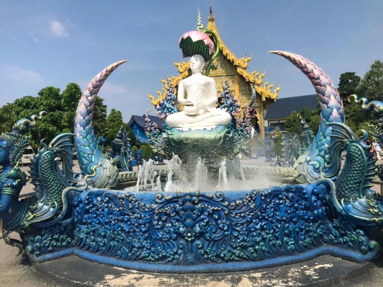 Property building in Saensukkho Hotel & Resort