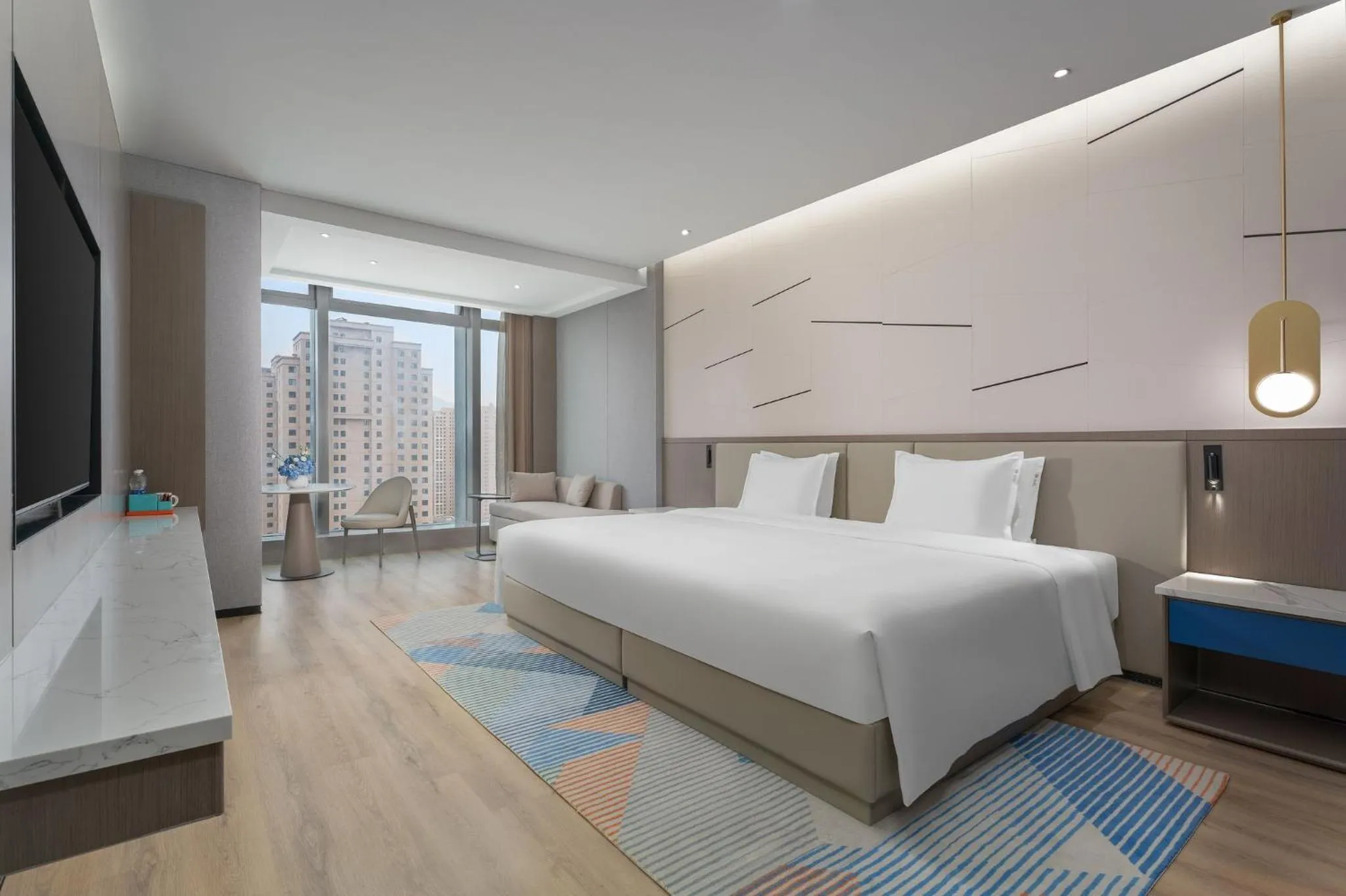 Photo of the whole room, Bed in Holiday Inn Express Lanzhou Downtown by IHG