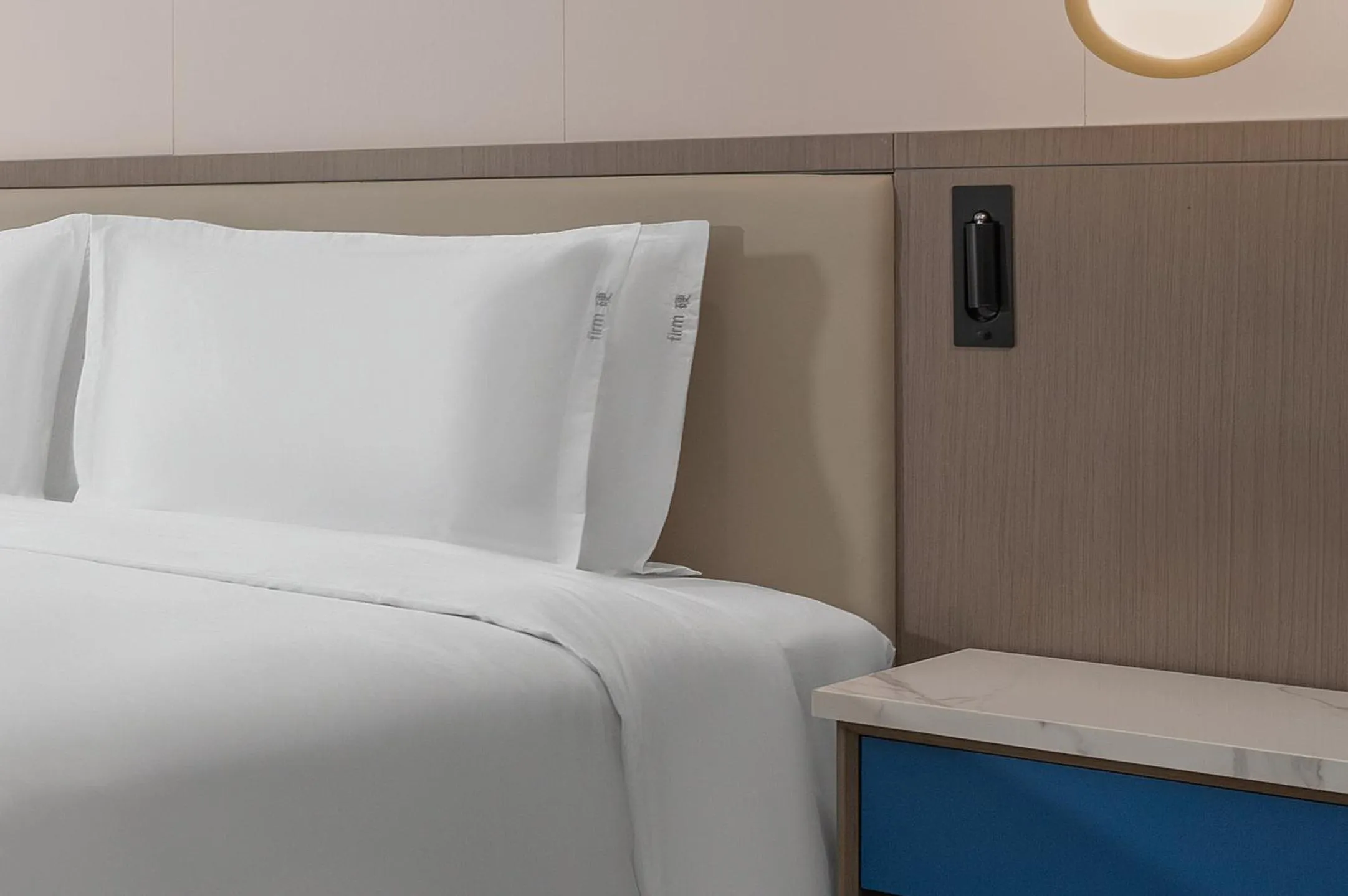 Photo of the whole room, Bed in Holiday Inn Express Lanzhou Downtown by IHG