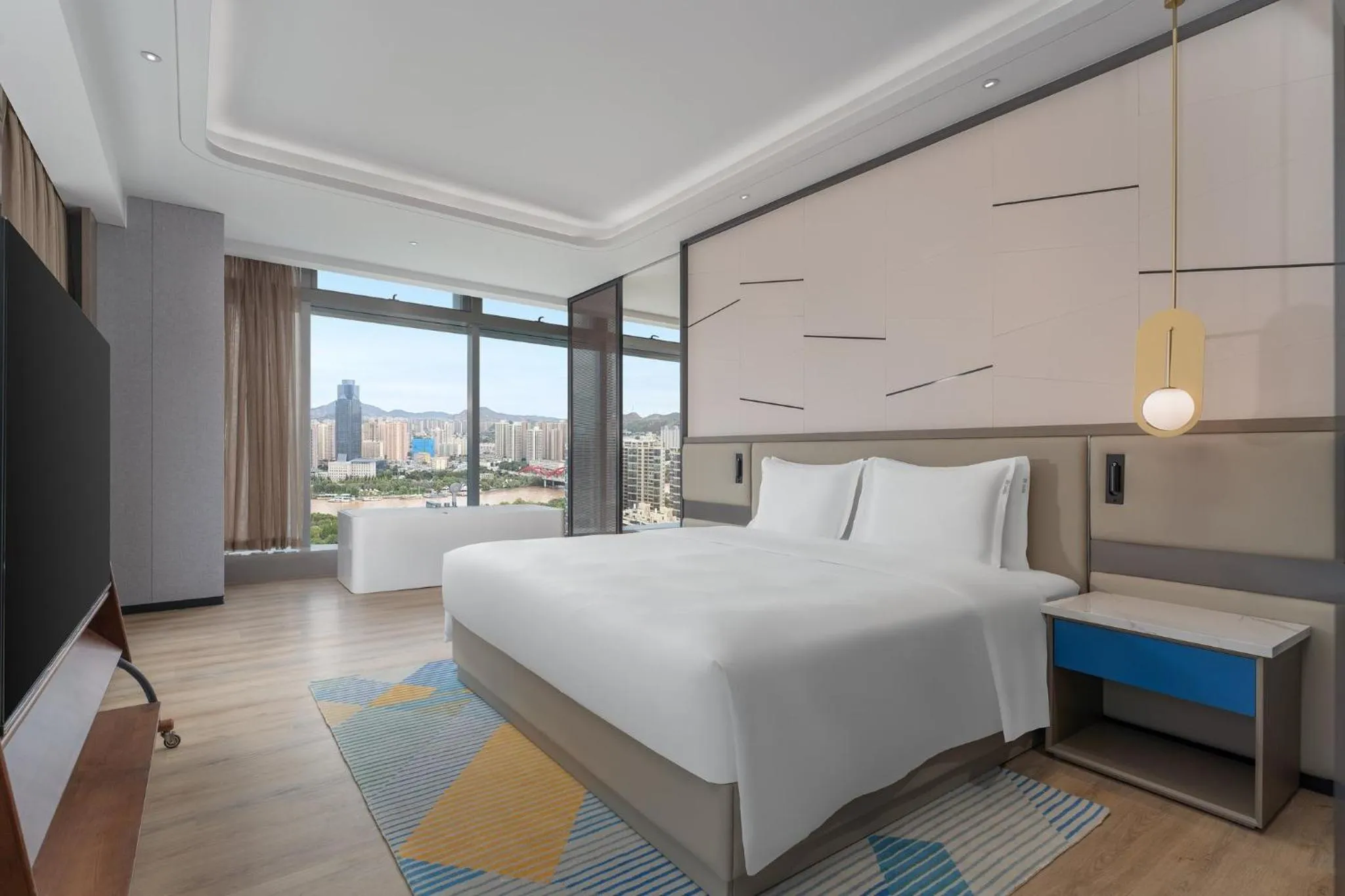 Photo of the whole room, Bed in Holiday Inn Express Lanzhou Downtown by IHG