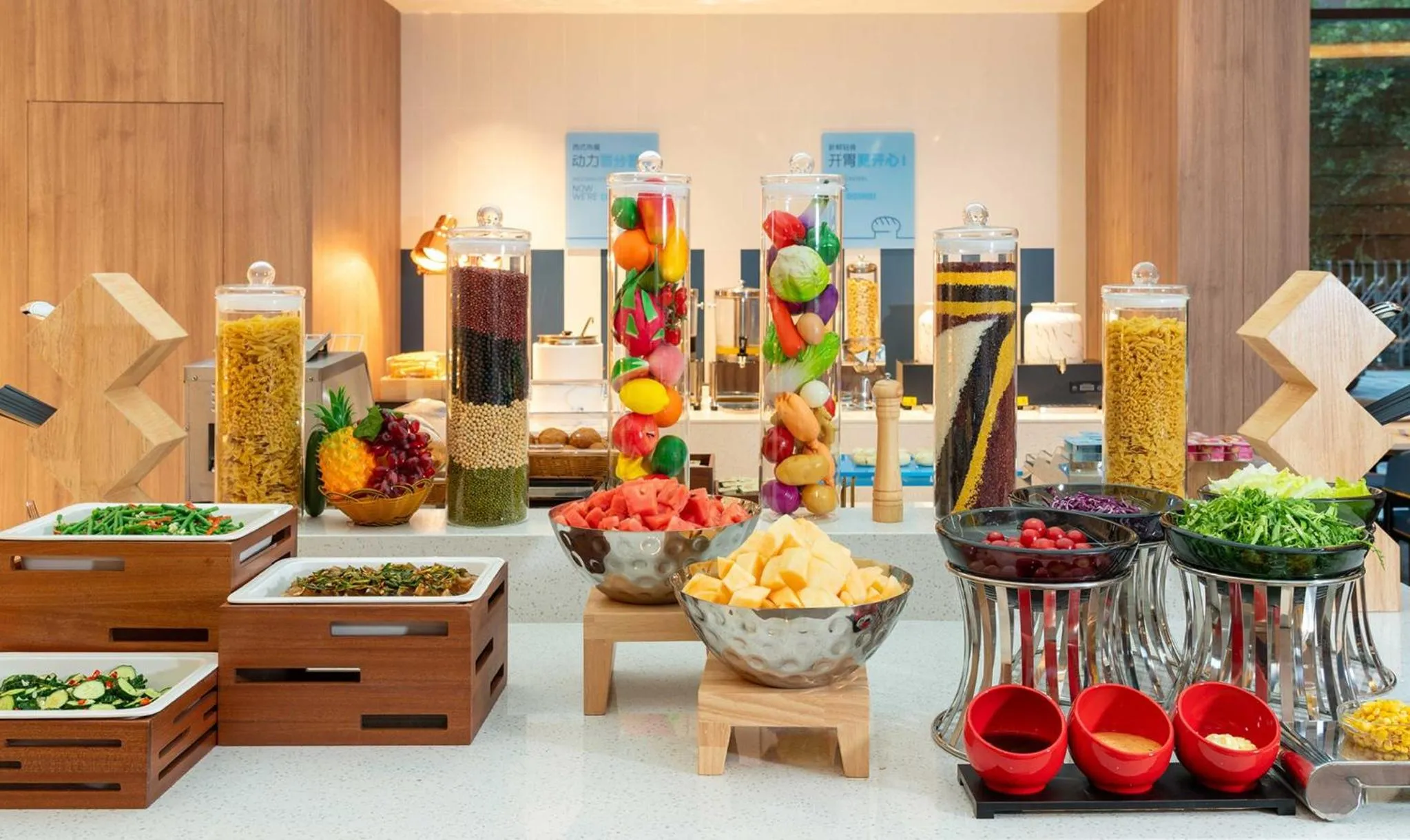 Breakfast in Holiday Inn Express Xi'an Daxing by IHG