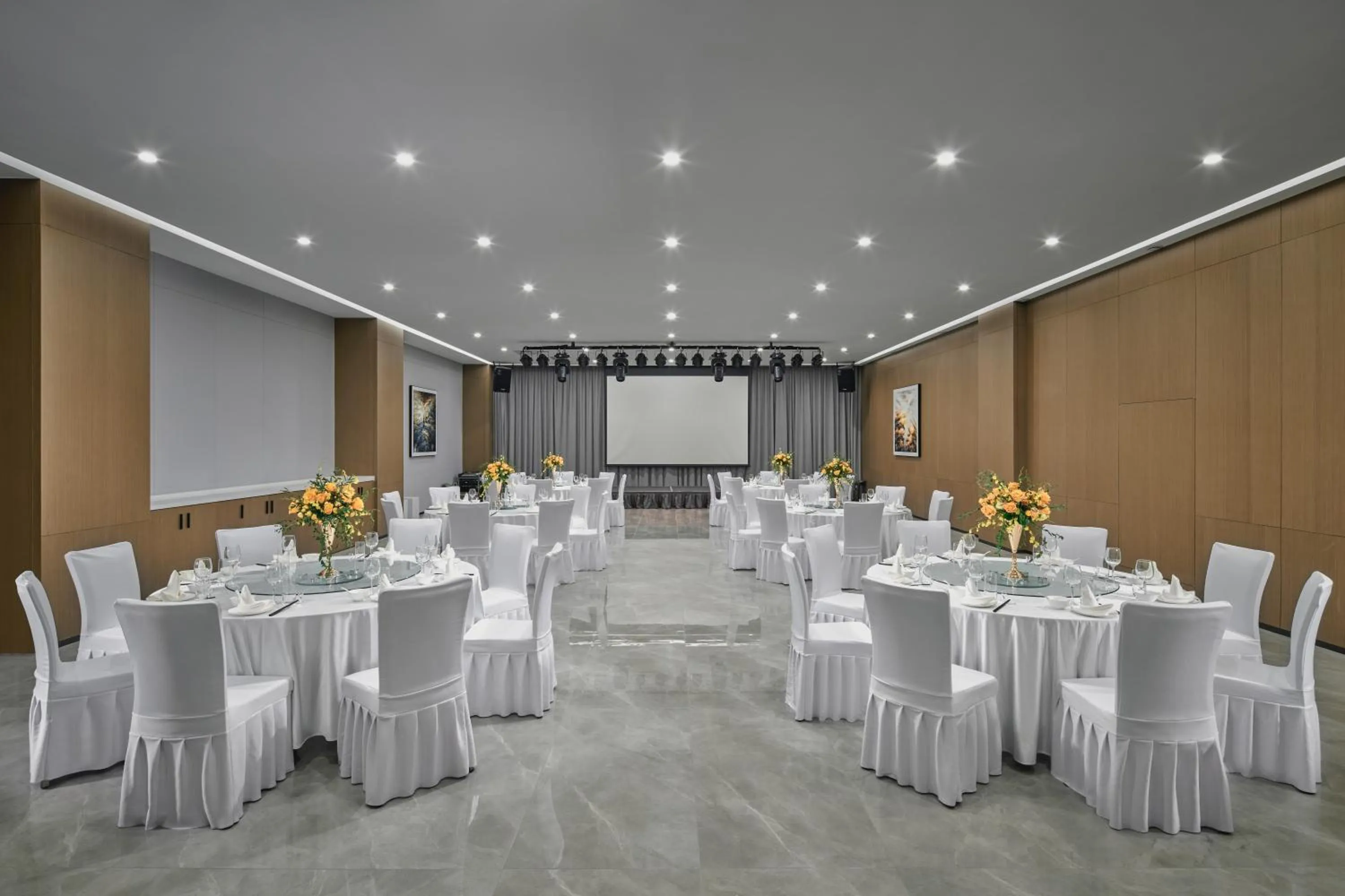 voco Xi'an Qindu Legend by IHG