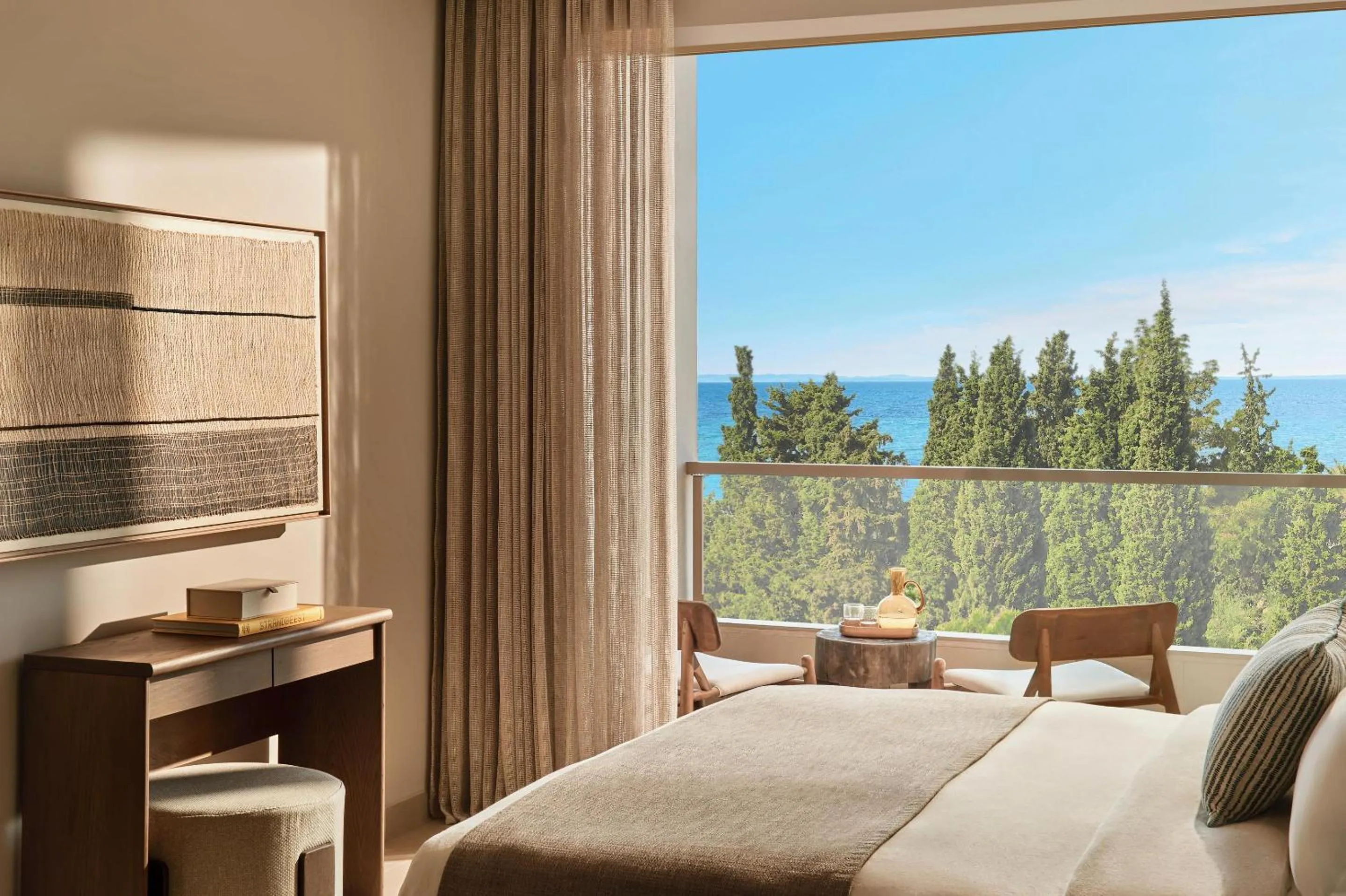 Photo of the whole room in Ikos Olivia