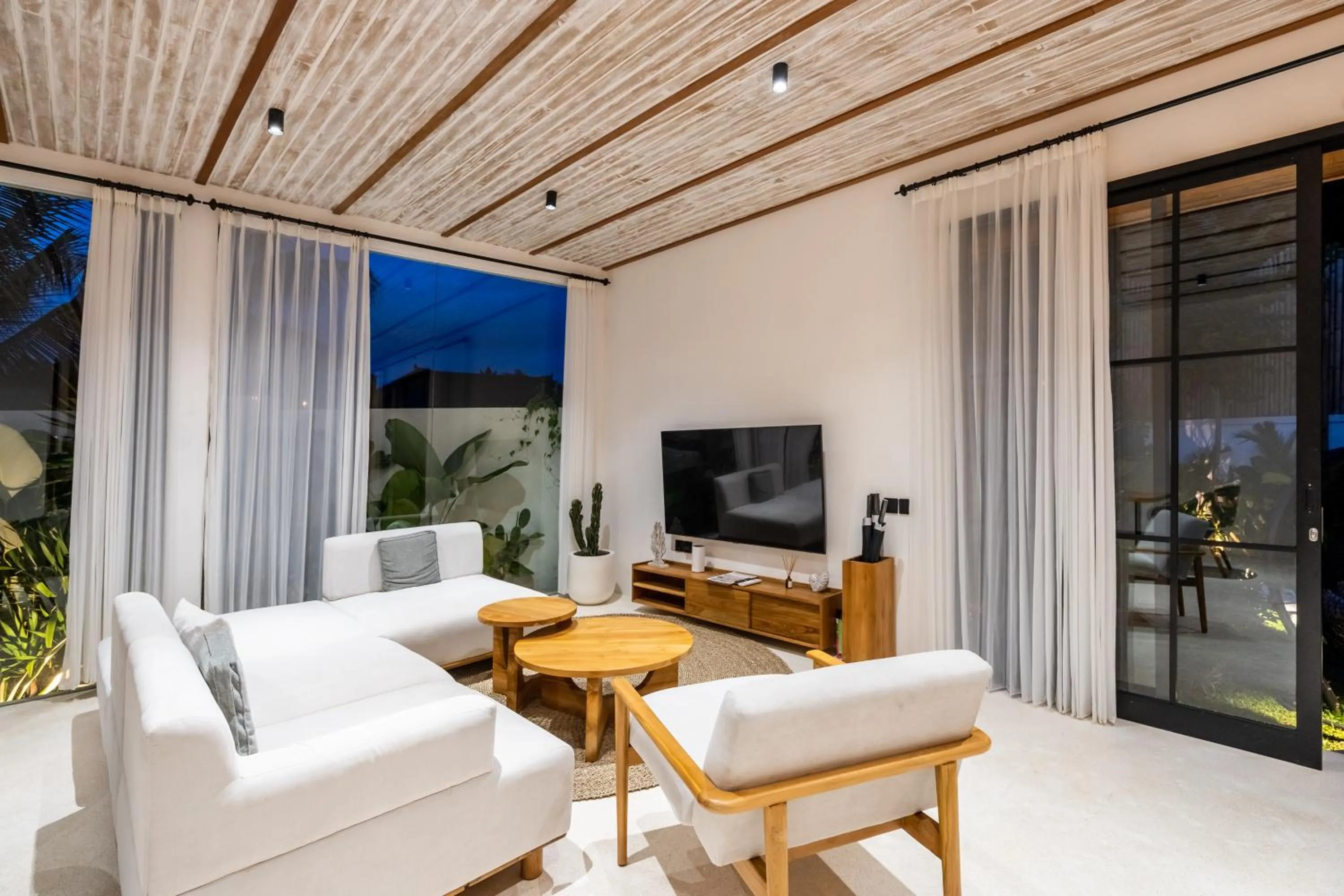 Communal lounge/ TV room in Alicante Villa