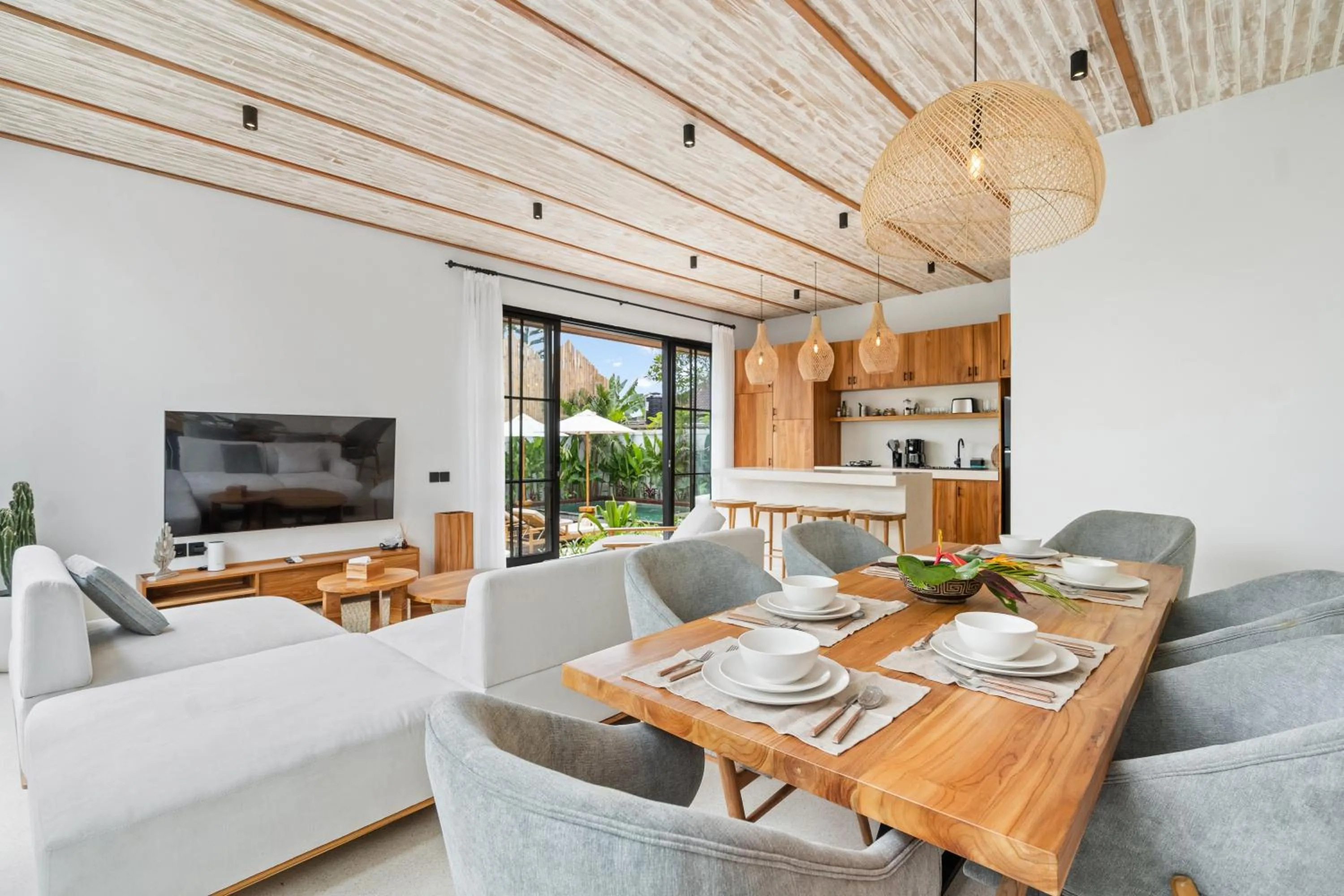 TV and multimedia in Alicante Villa