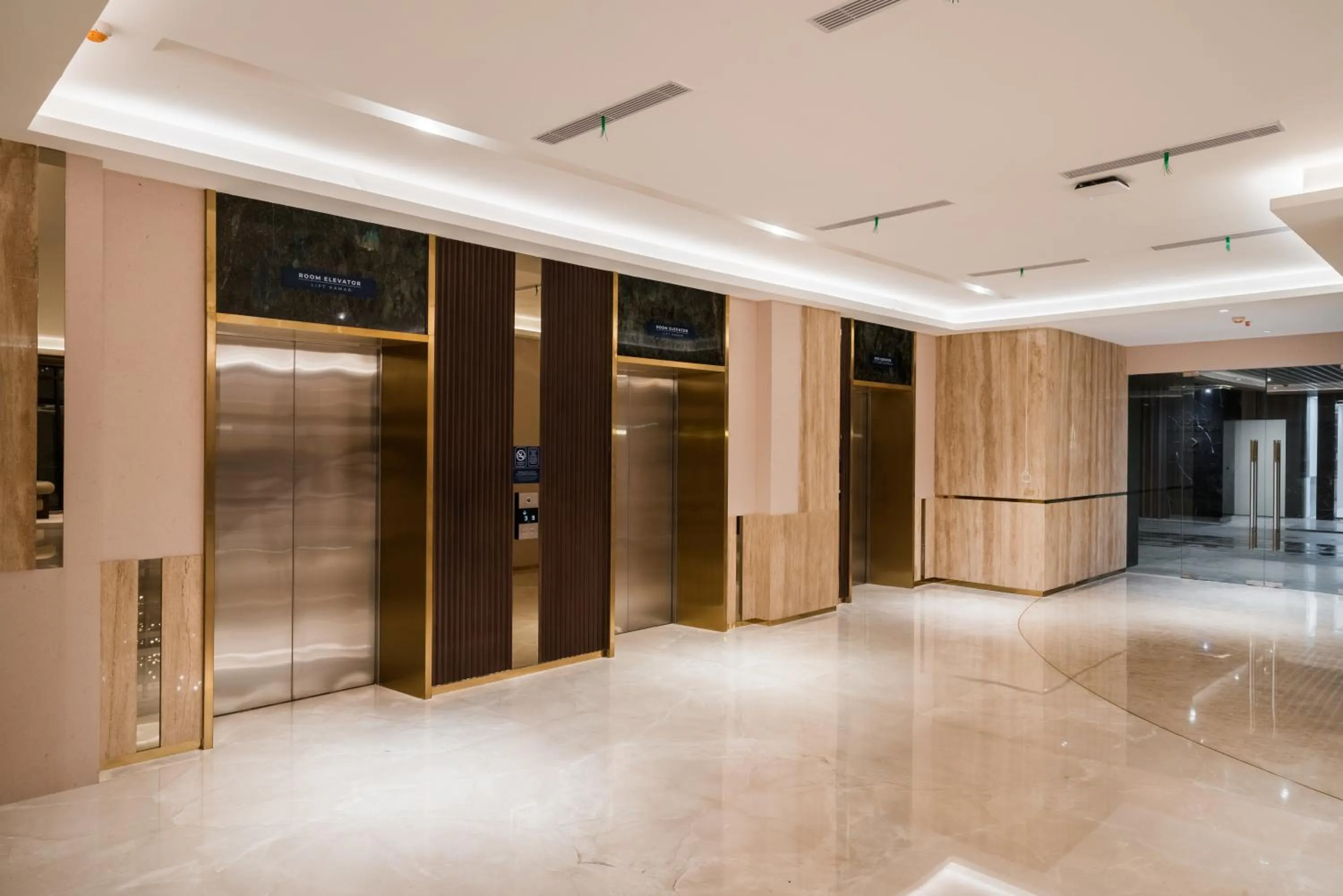 elevator in Aston Bintaro Hotel & Conference Center