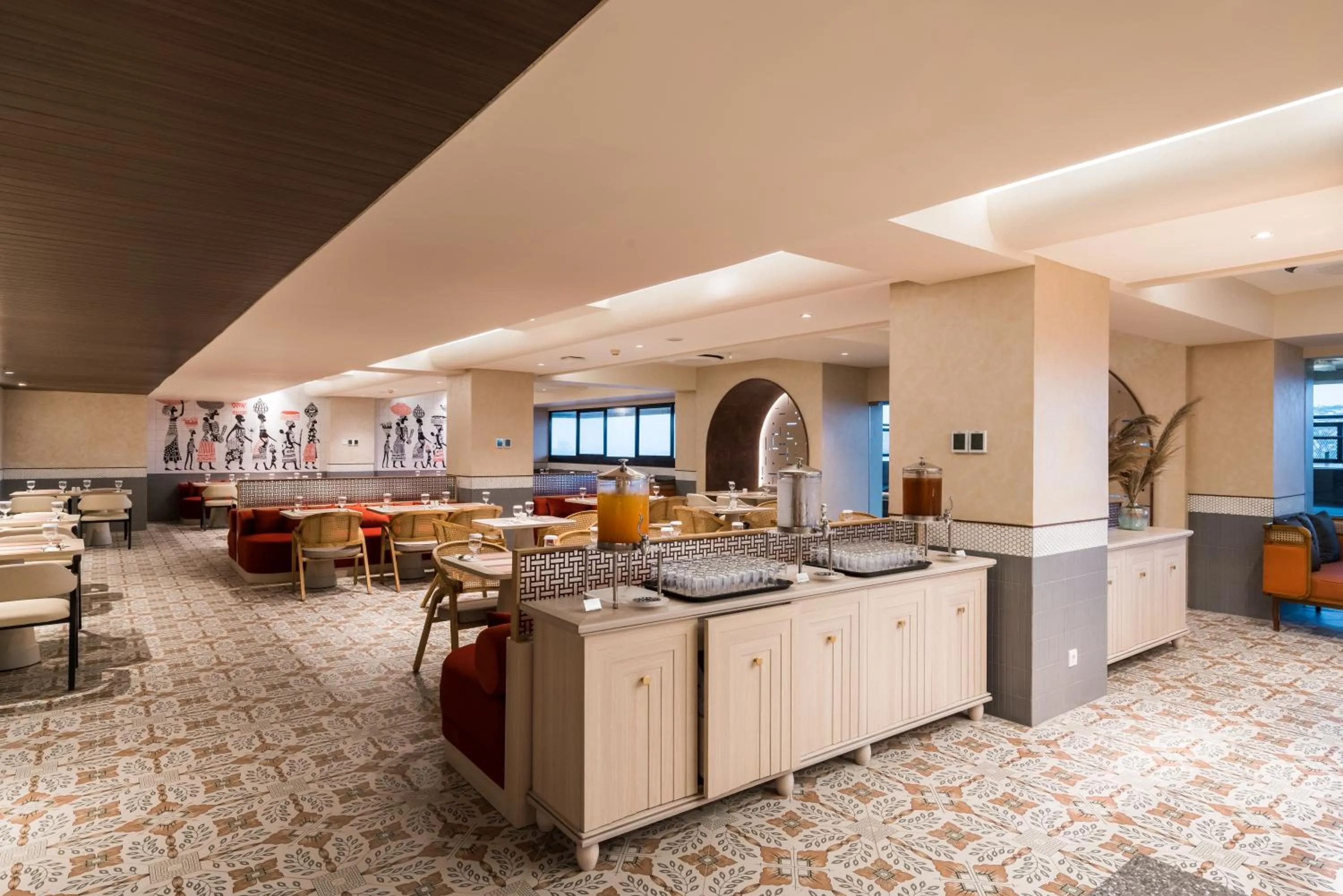 Restaurant/places to eat in Aston Bintaro Hotel & Conference Center