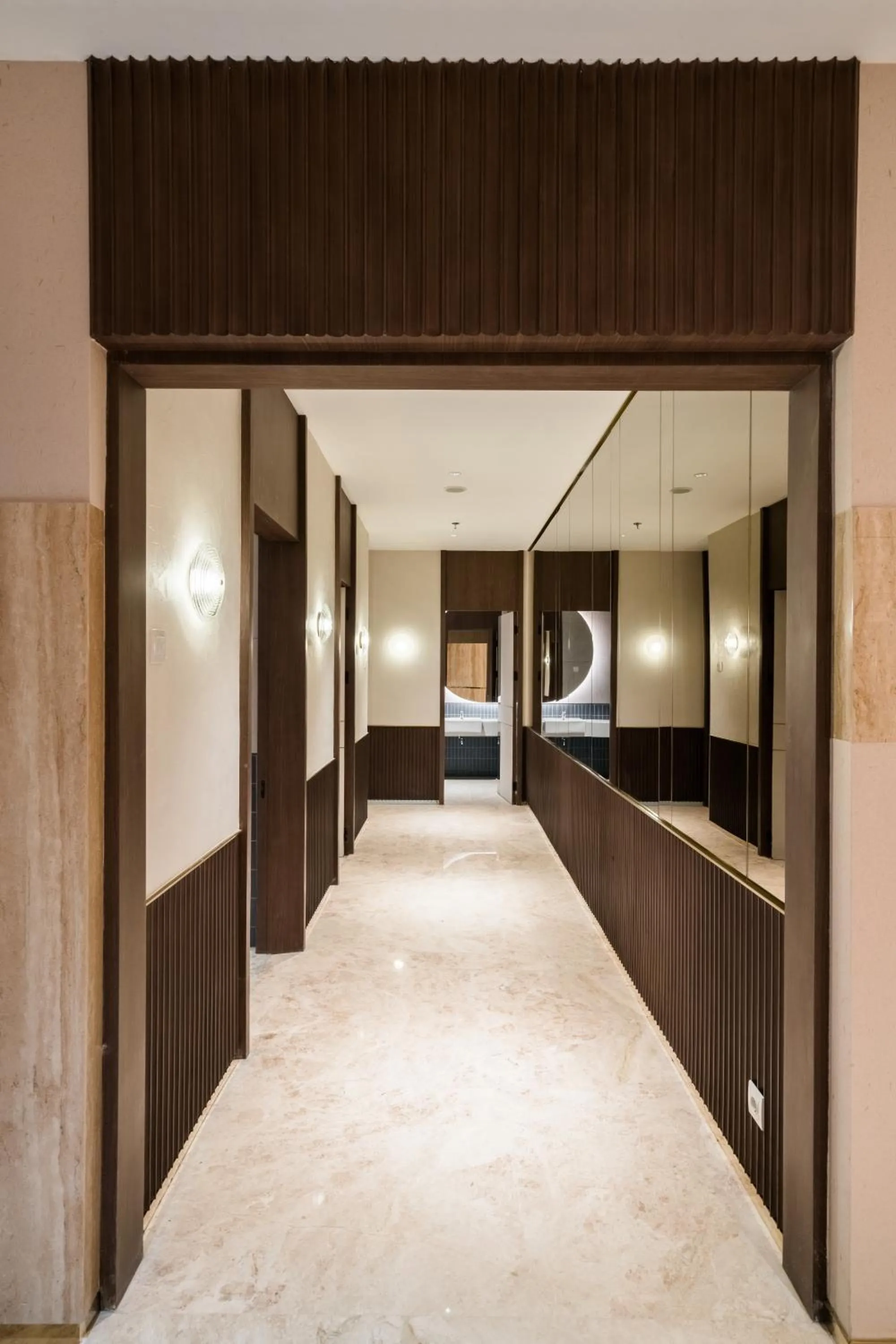 Bathroom, Bed in Aston Bintaro Hotel & Conference Center