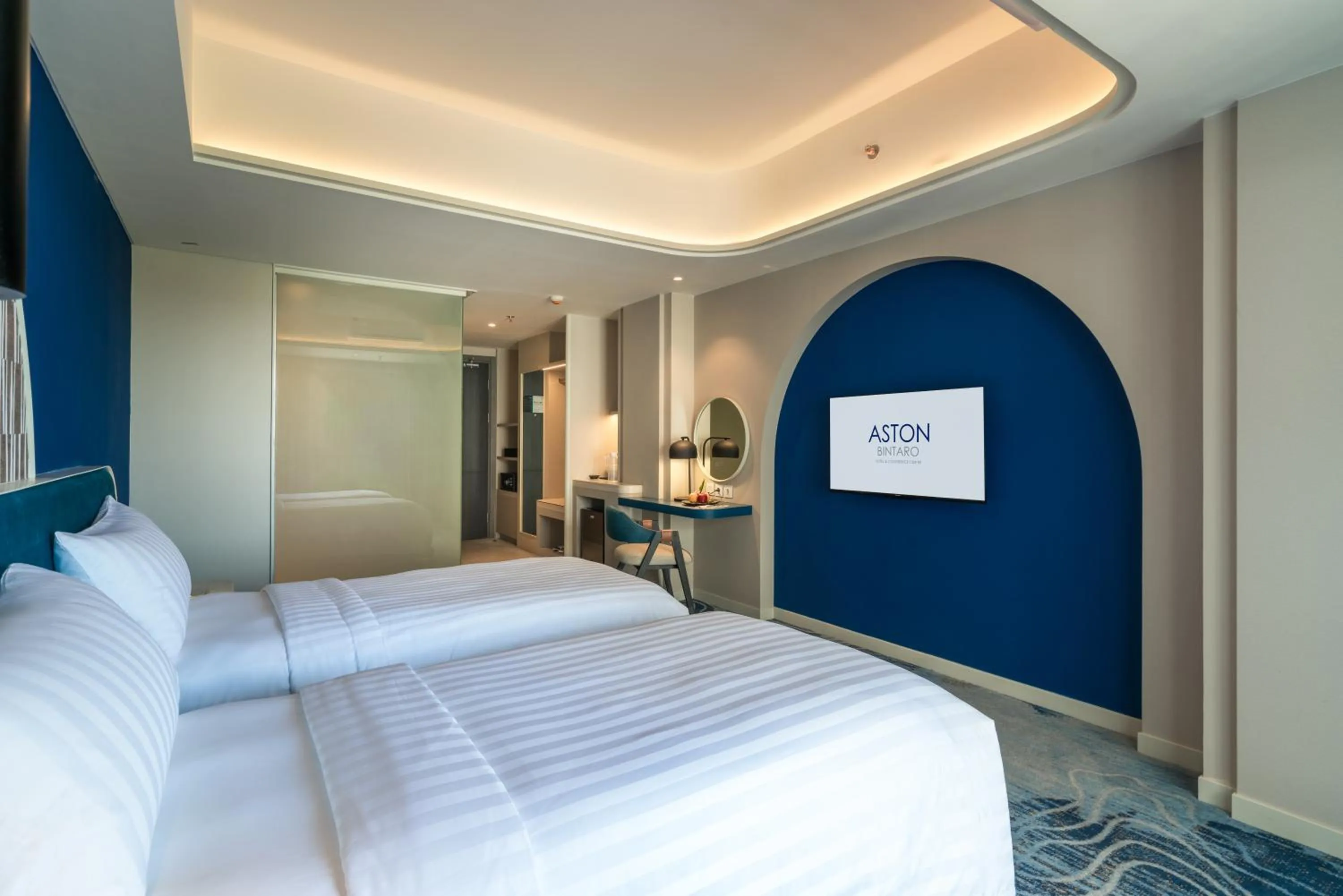 Photo of the whole room, Bed in Aston Bintaro Hotel & Conference Center