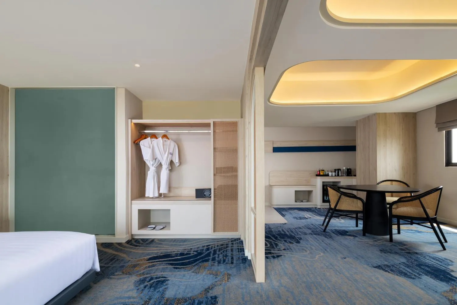 Bedroom, Bed in Aston Bintaro Hotel & Conference Center