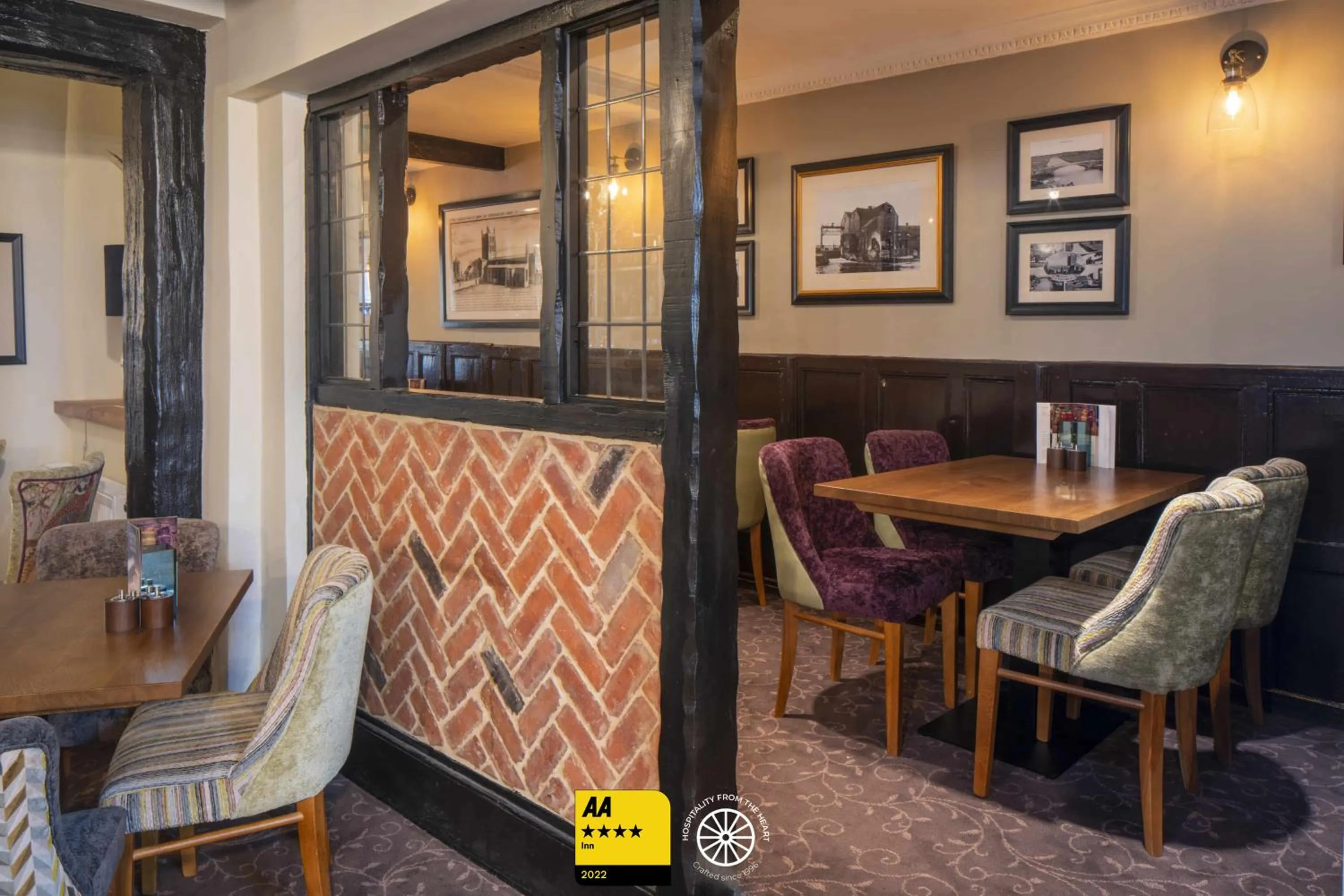 Lounge or bar in The Tudor House Hotel, Tewkesbury, Gloucestershire - The Coaching Inn Group
