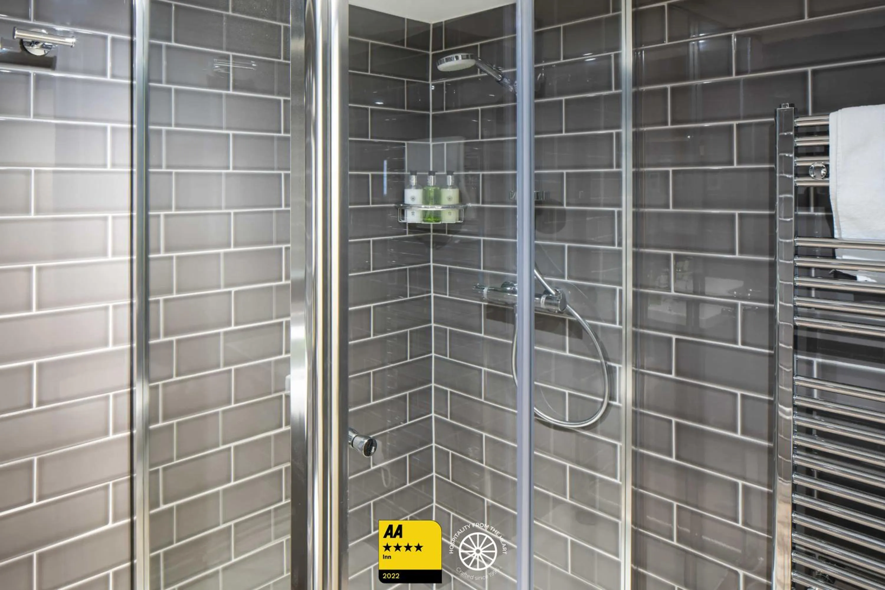 Shower in The Tudor House Hotel, Tewkesbury, Gloucestershire - The Coaching Inn Group