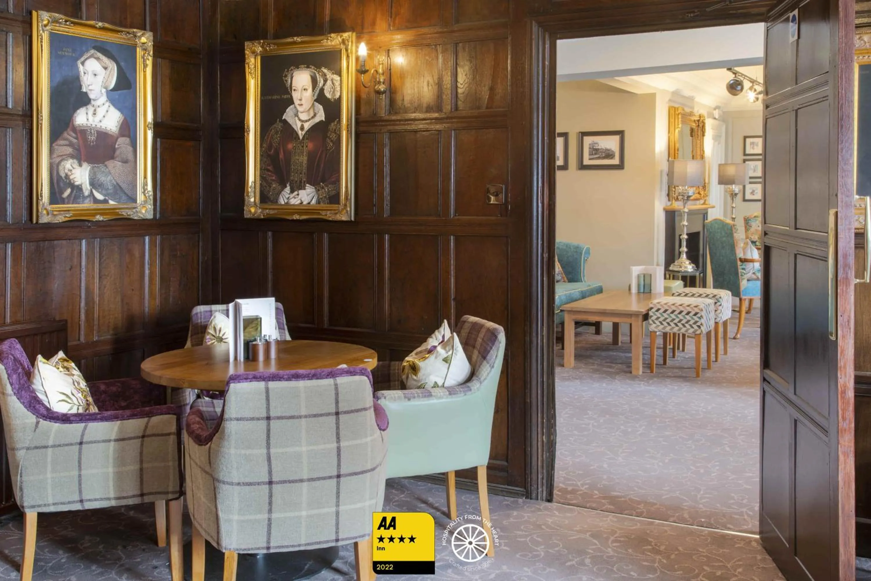 Lounge or bar in The Tudor House Hotel, Tewkesbury, Gloucestershire - The Coaching Inn Group