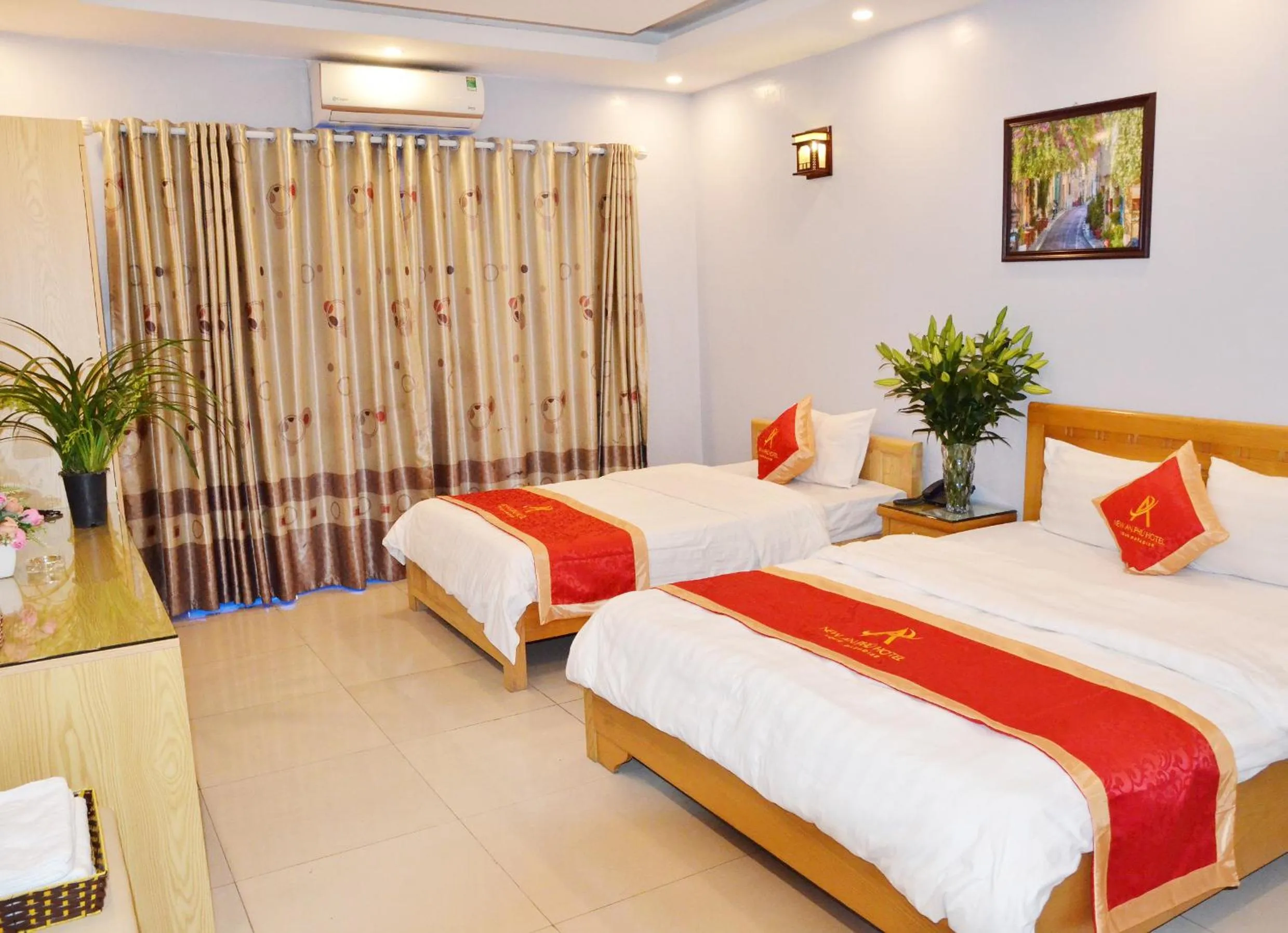 air conditioner, Bed in New An Phú Hotel