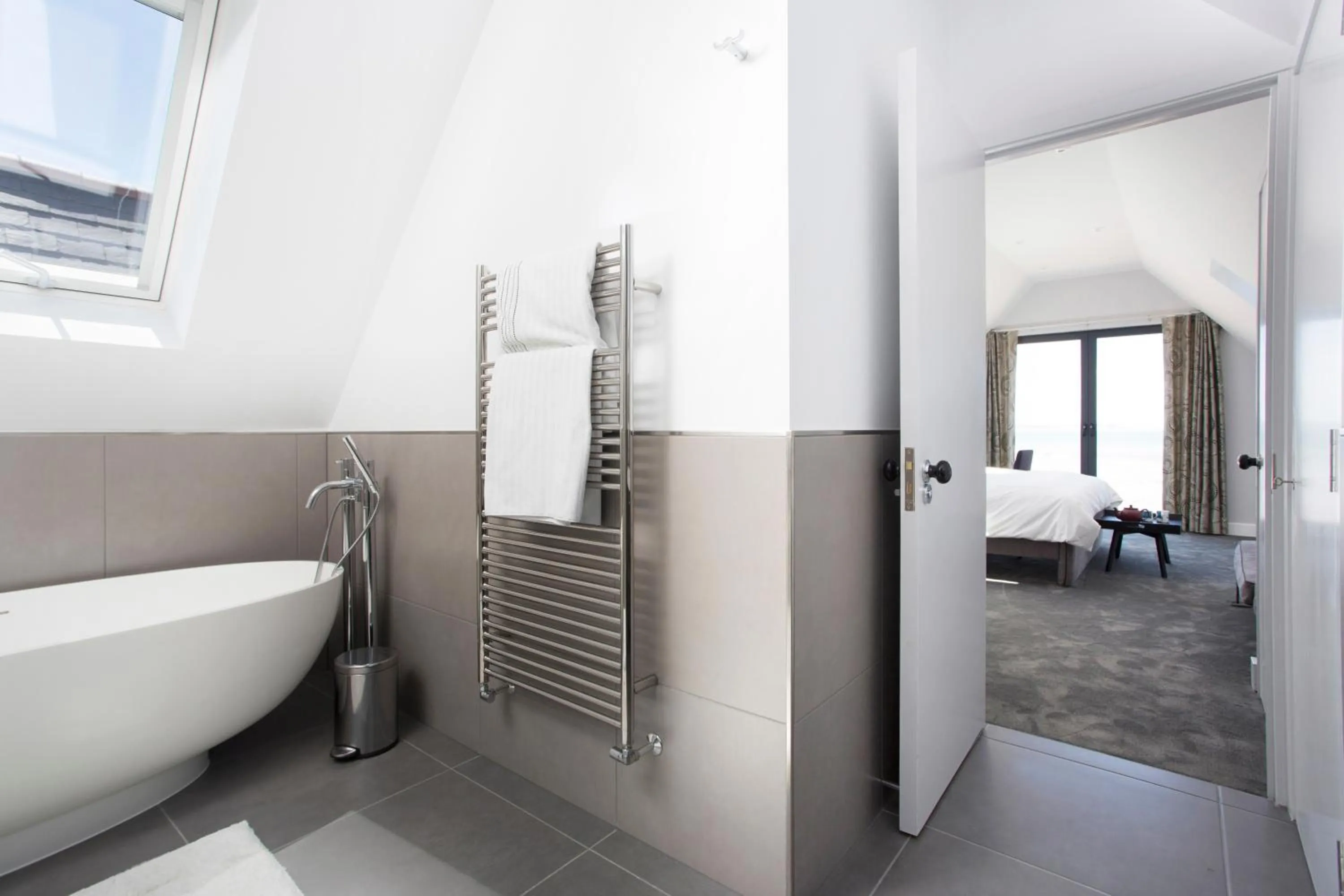 Shower in Sea Sunset Cottage