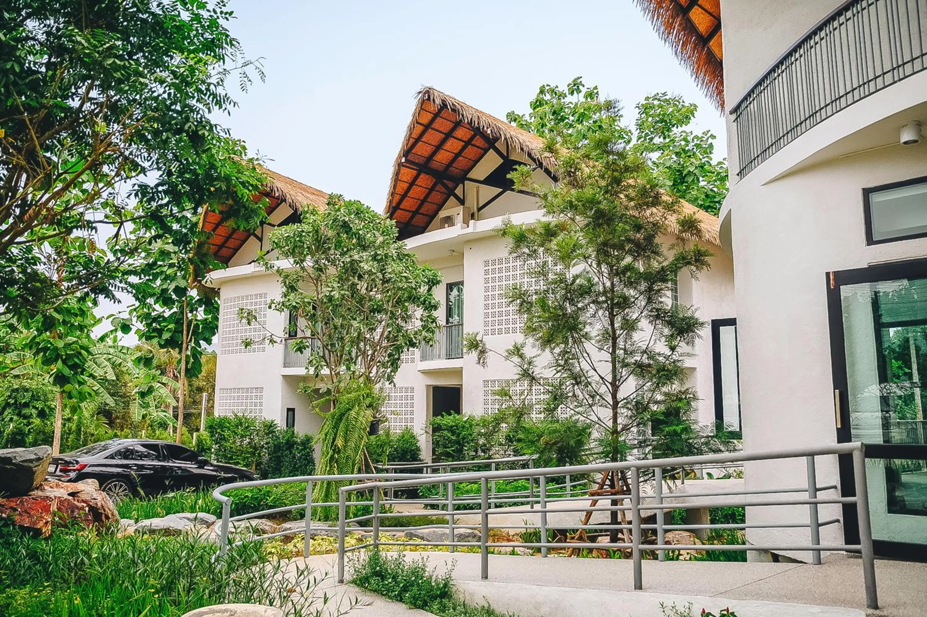 Property building in Villa De Leaf River Kaeng Krachan