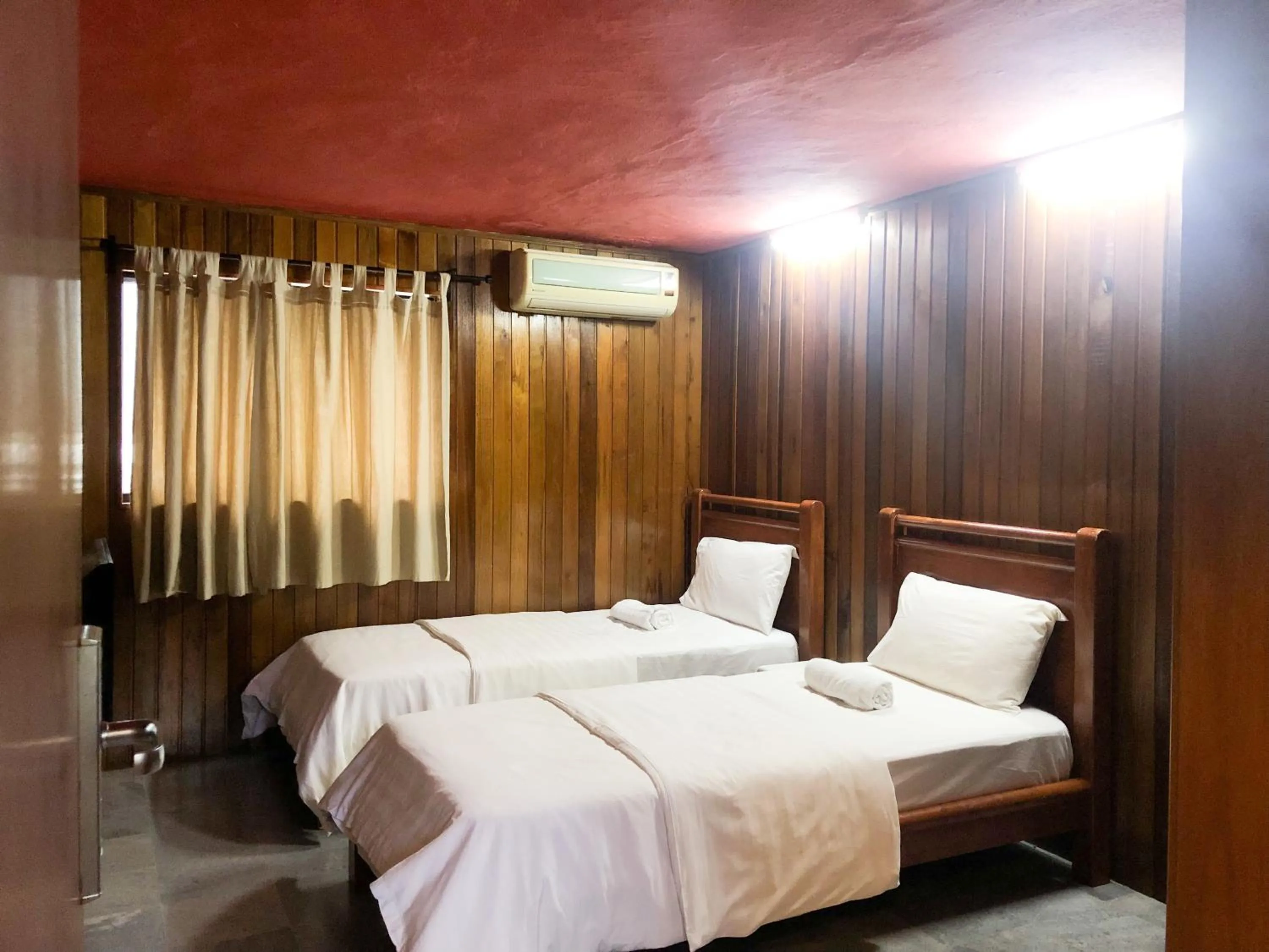 Bedroom, Bed in Hotel O I.villa Inn