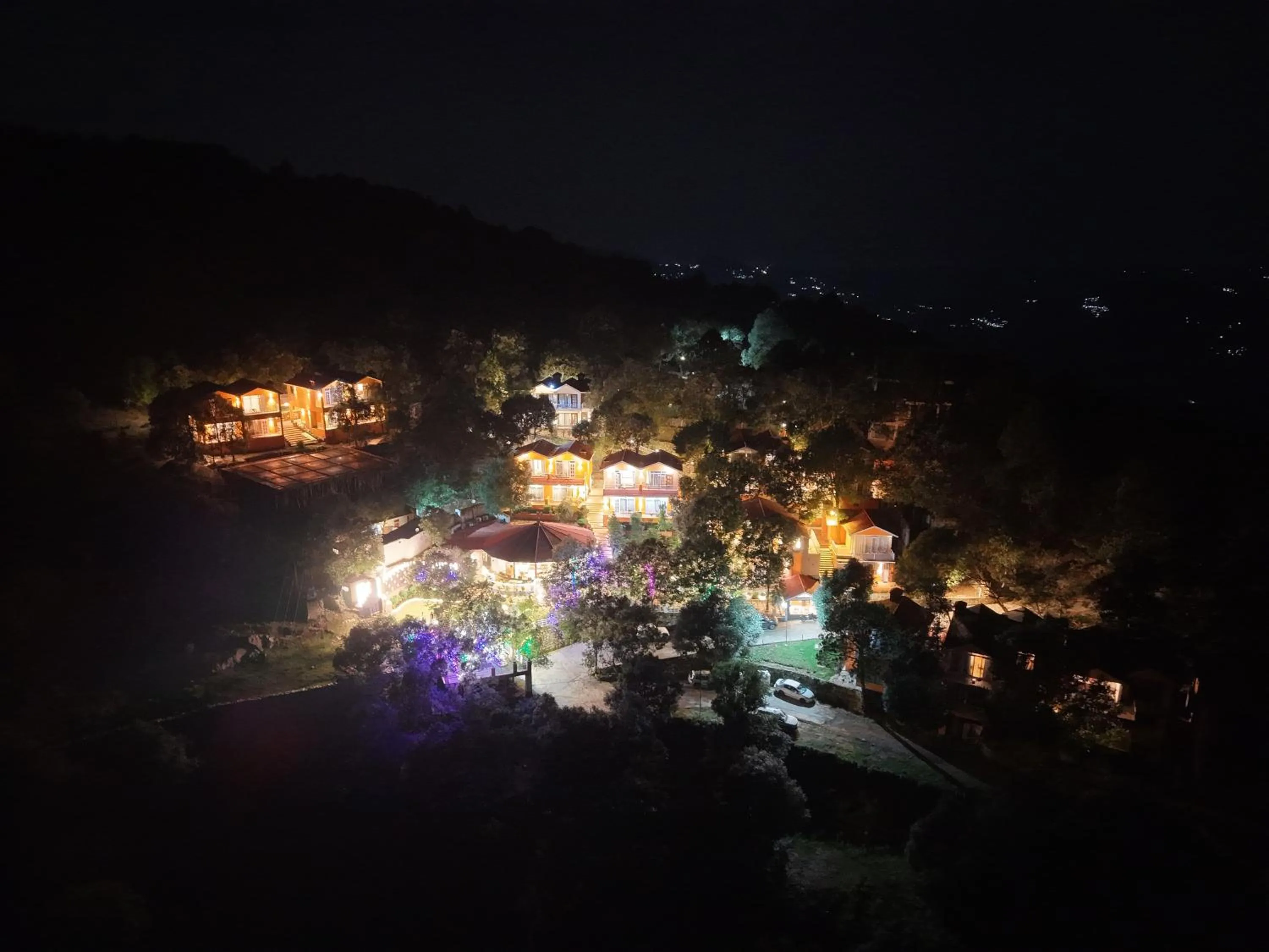 Natural landscape in Essence of Nature, Ranikhet