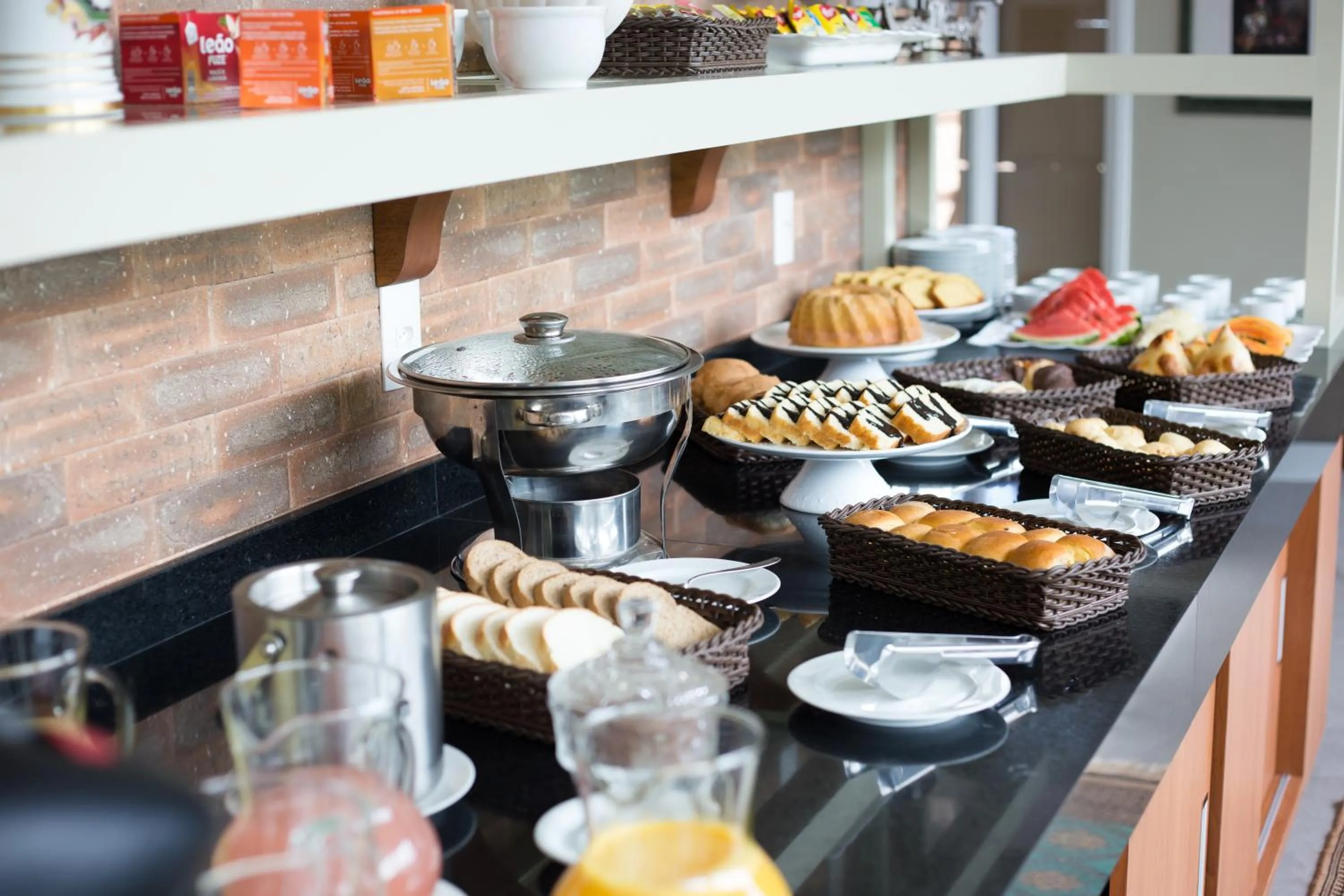 Buffet breakfast in Hotel Pousada do Bosque