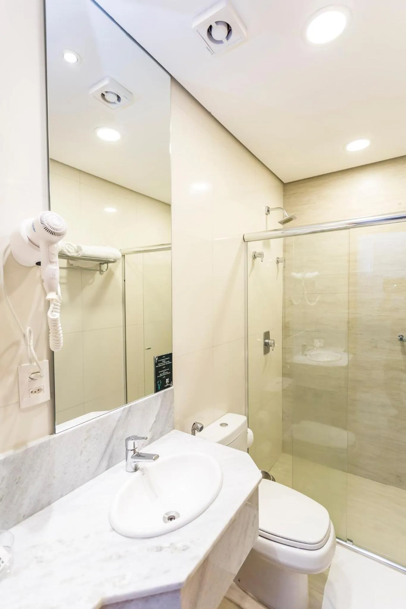 Bathroom in Hotel Pousada do Bosque