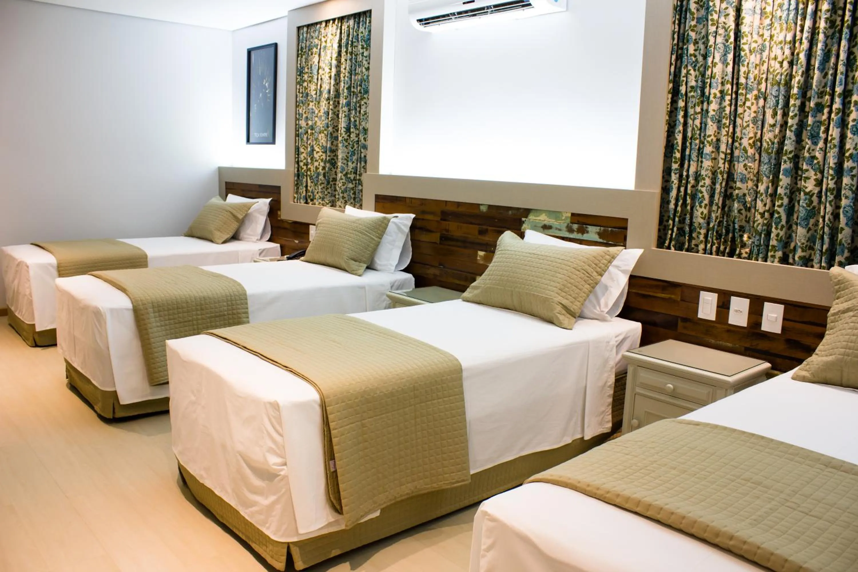 Photo of the whole room, Bed in Hotel Pousada do Bosque