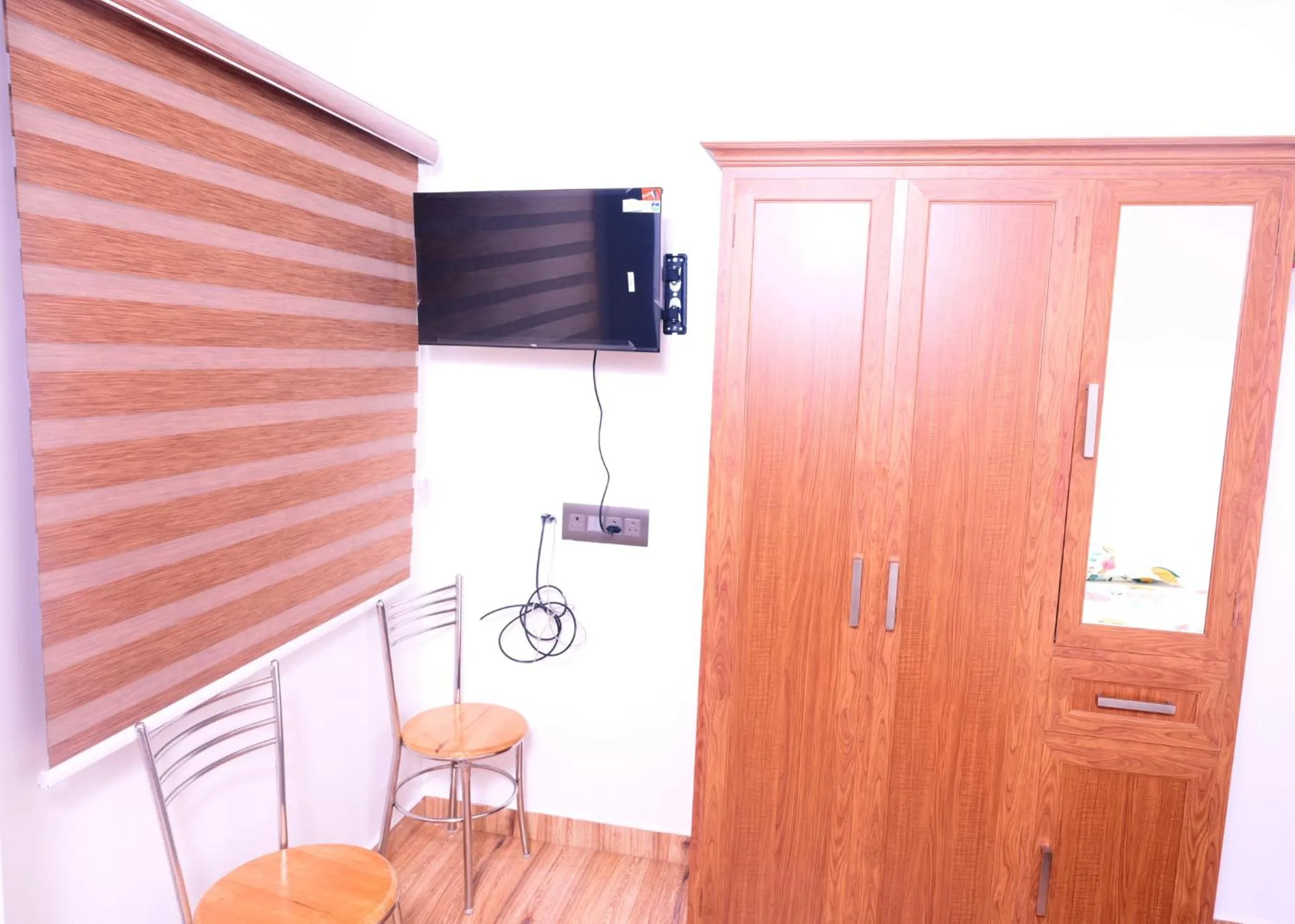 wardrobe in Chittinappilly Cottage