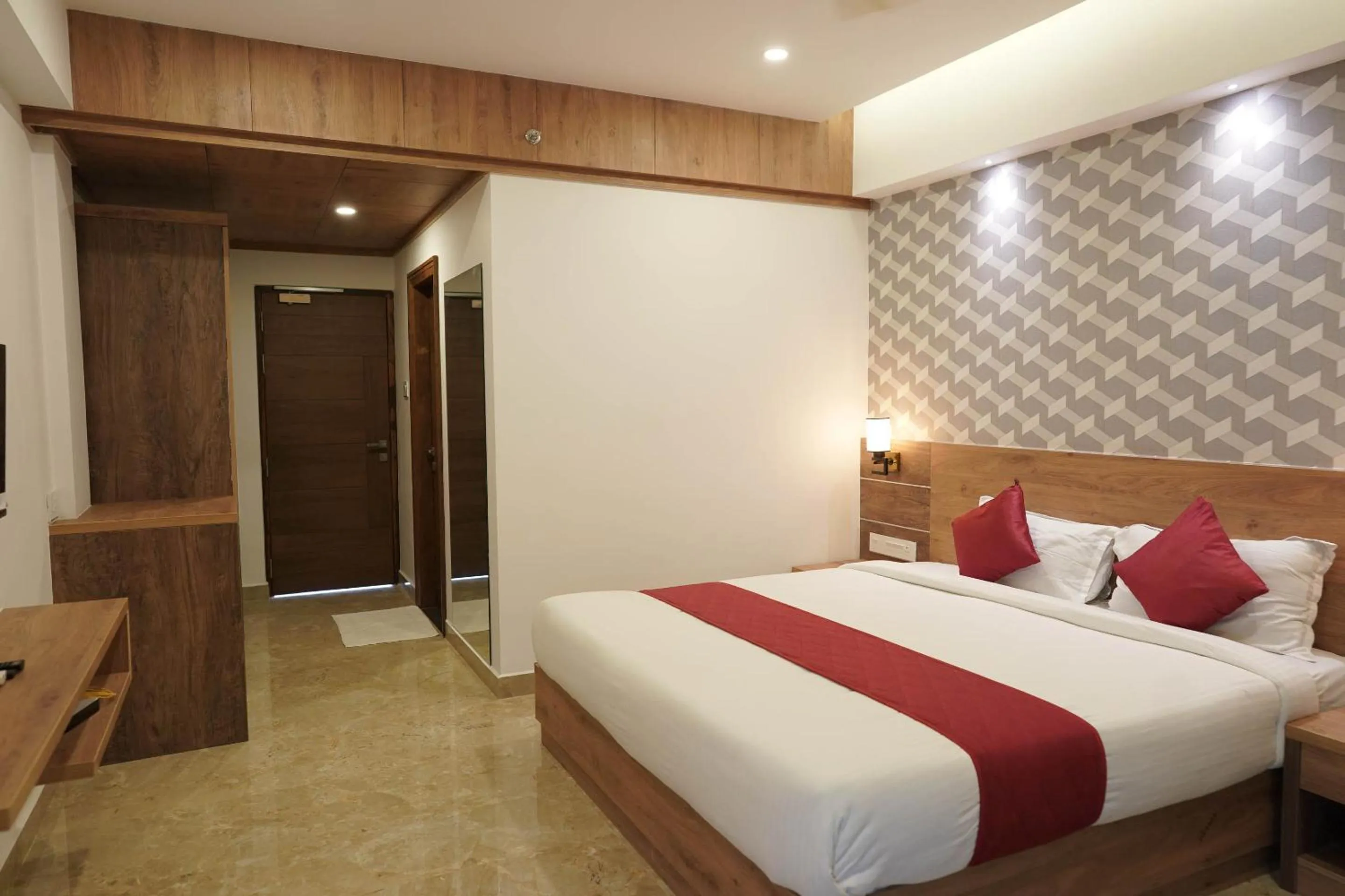 Bed in HOTEL VKJ INN Aluva