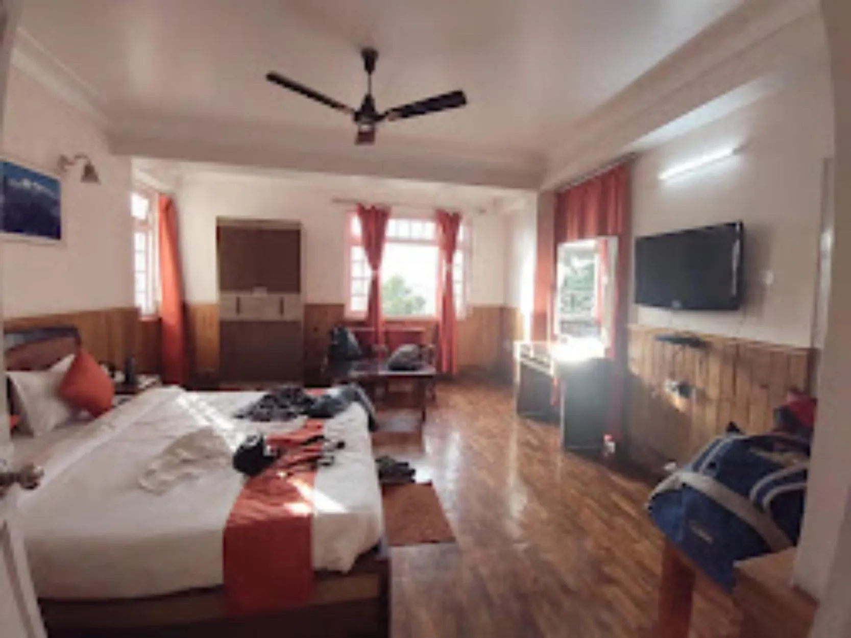 Bed in Hotel Aster , Gangtok