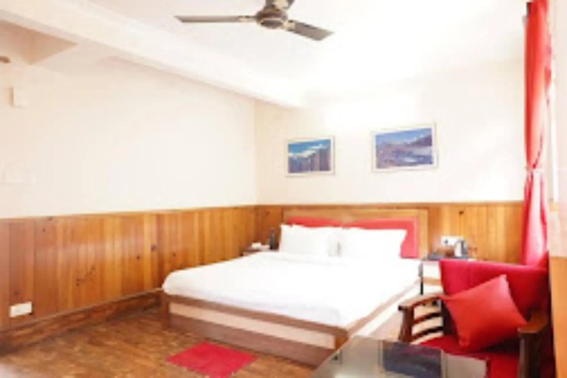 Bed in Hotel Aster , Gangtok