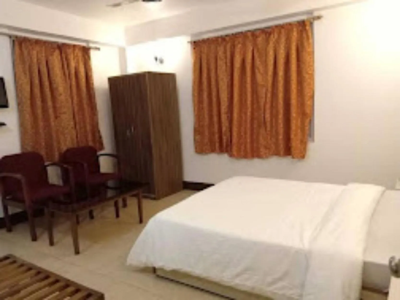 Bed in Hotel Aster , Gangtok