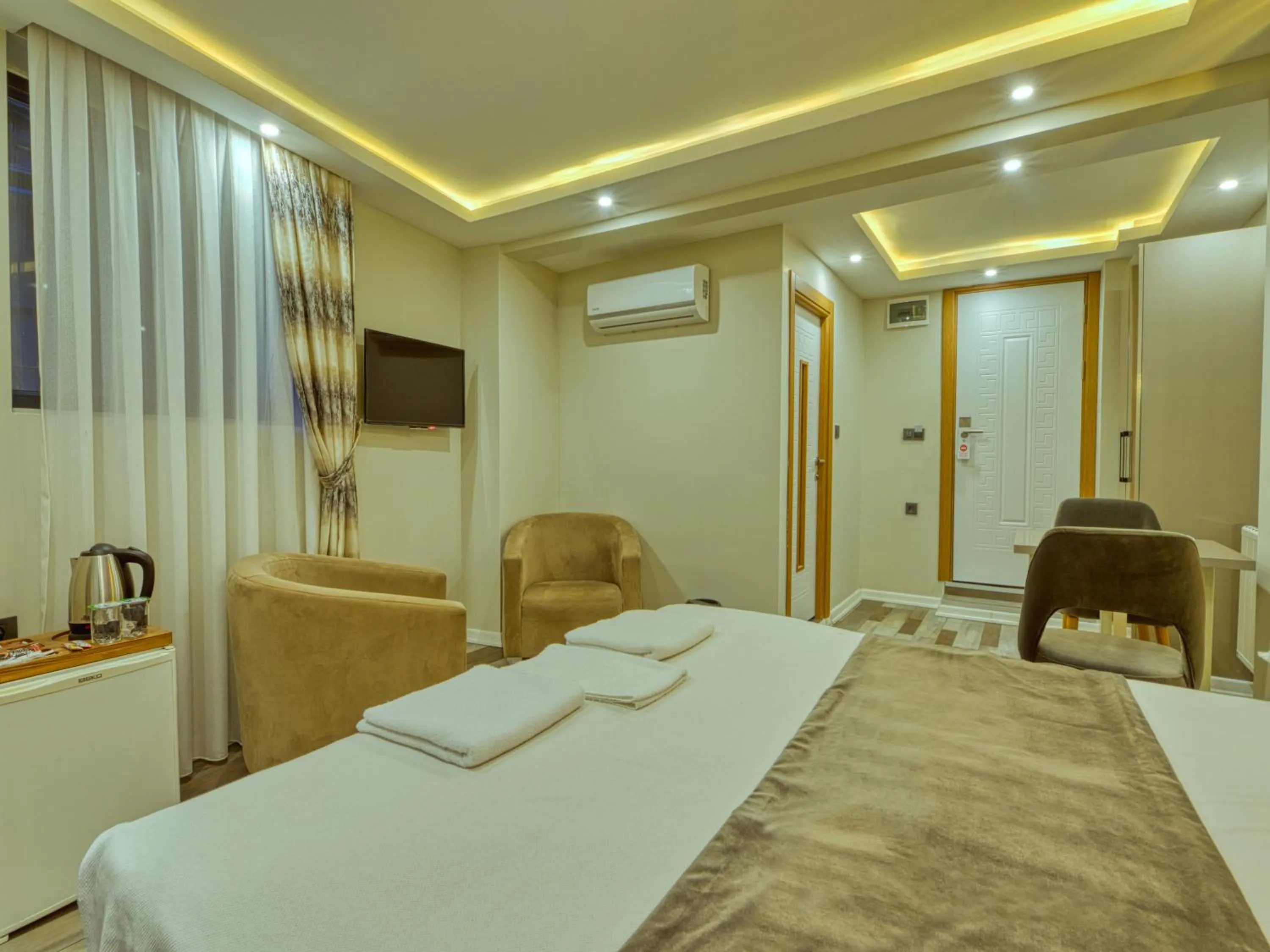 Bed in GALATAGREENAPPLEHOTEL