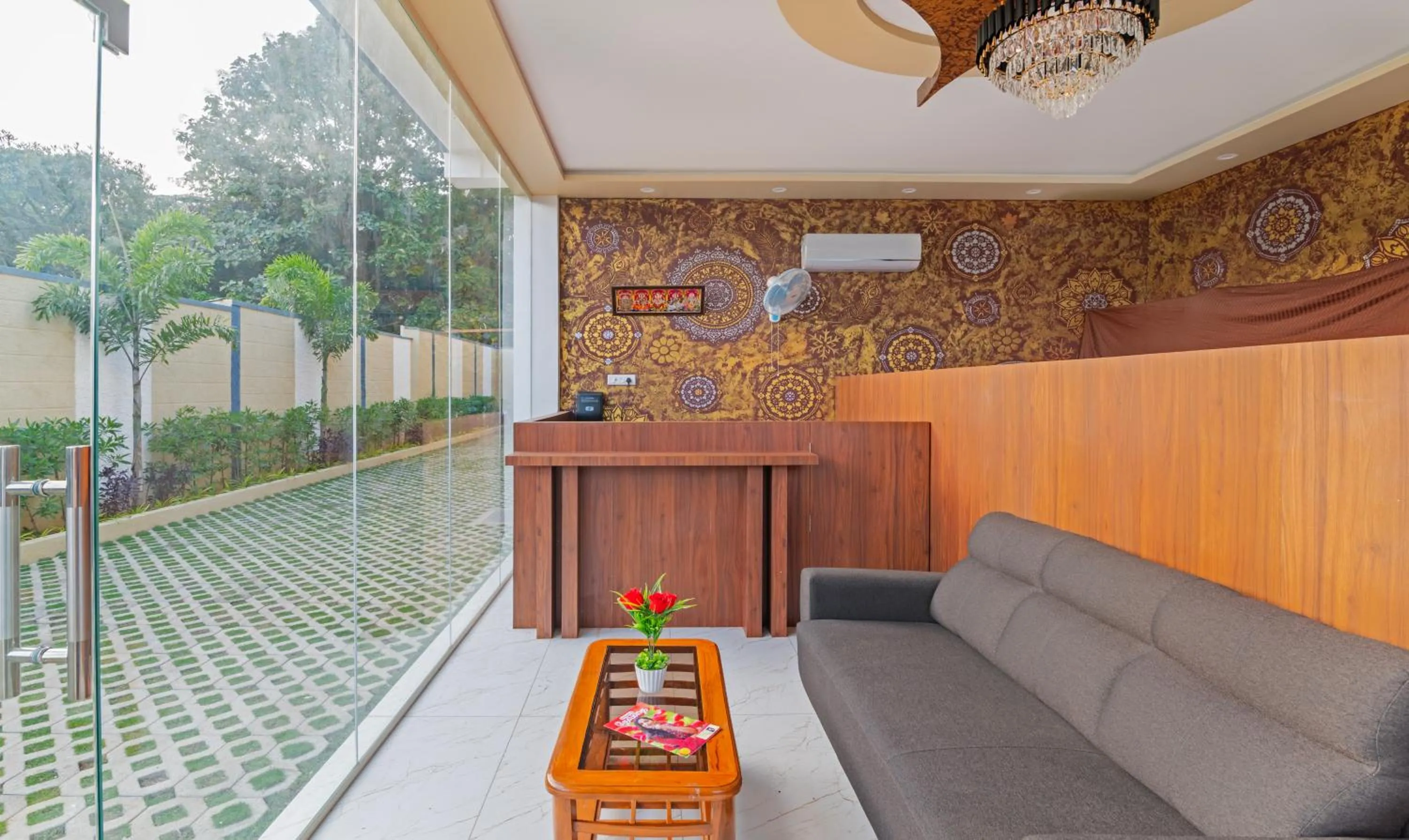 Lobby or reception in Itsy Hotels Kurinji Stay Inn