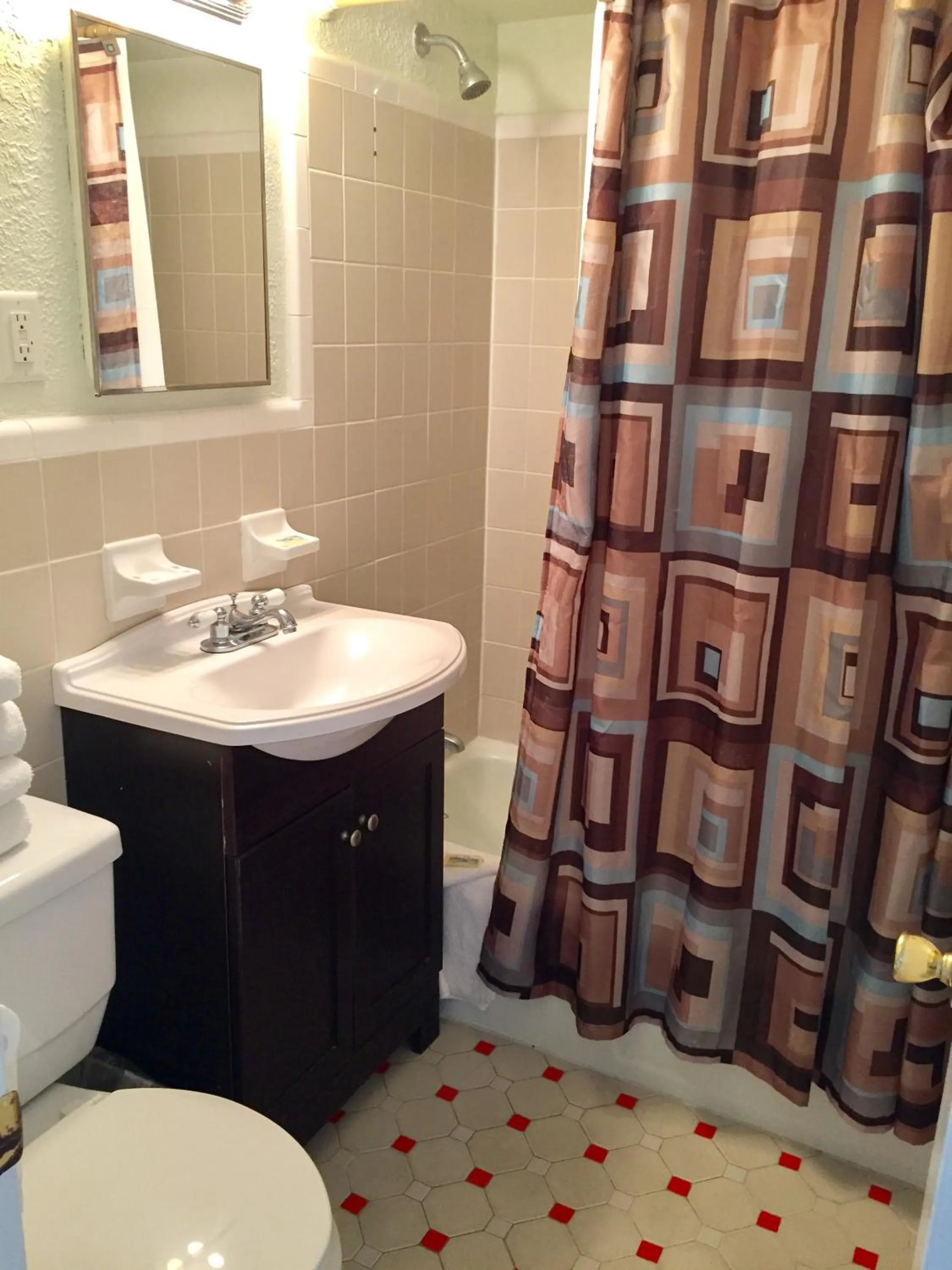 Shower in Lollipop Motel