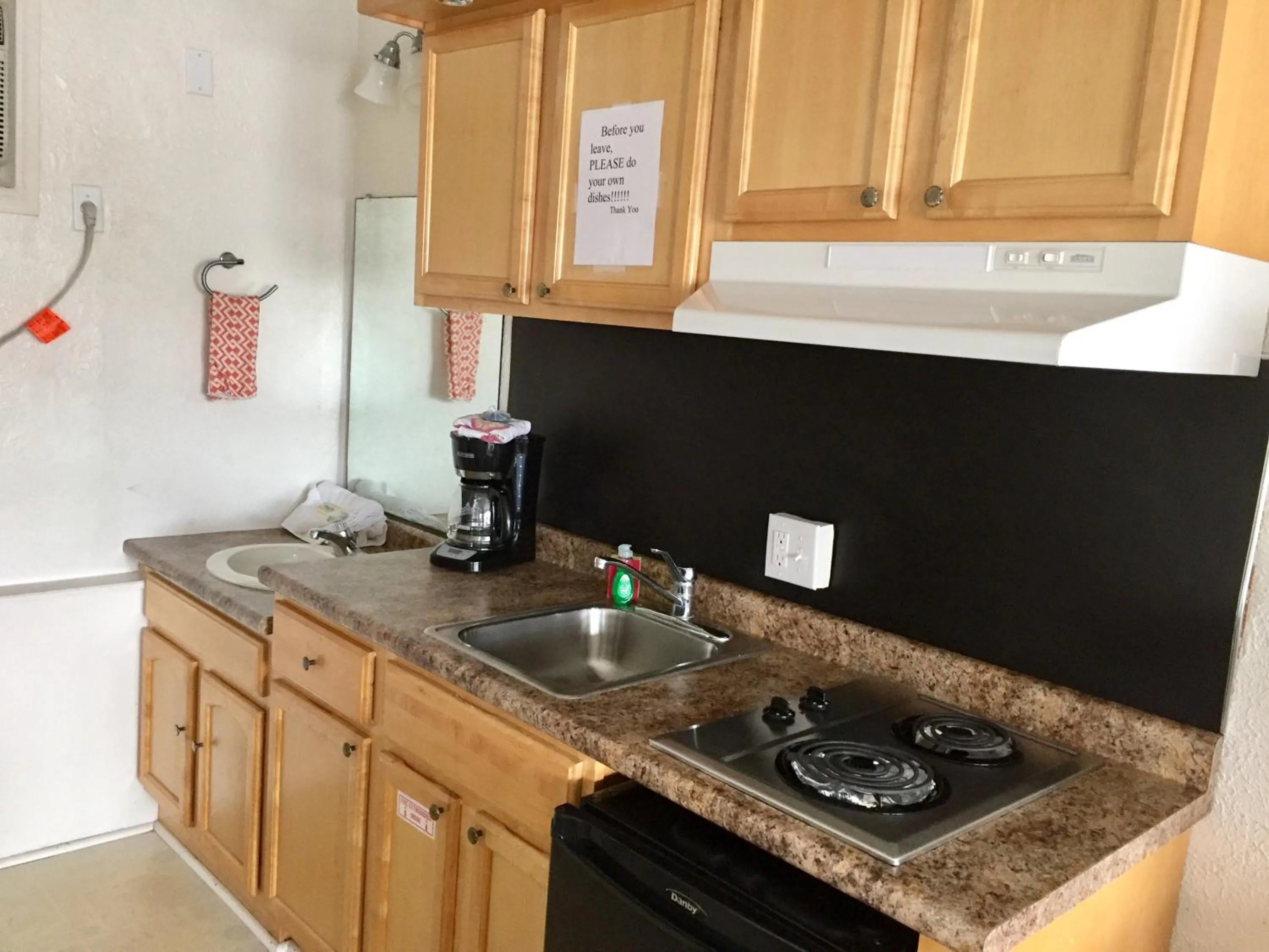 Kitchen or kitchenette in Lollipop Motel