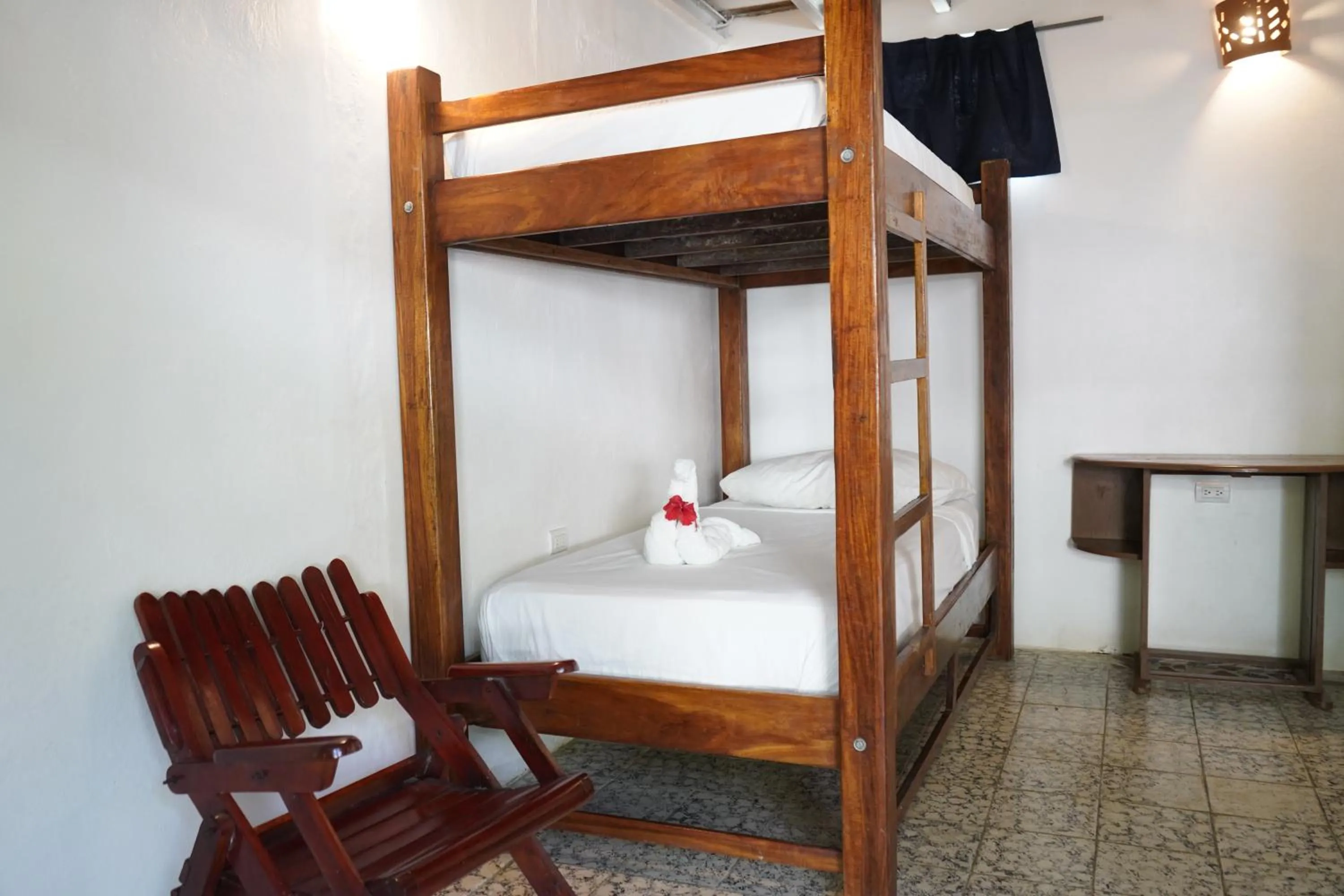 TV and multimedia, Bed in El Pacifico Hotel