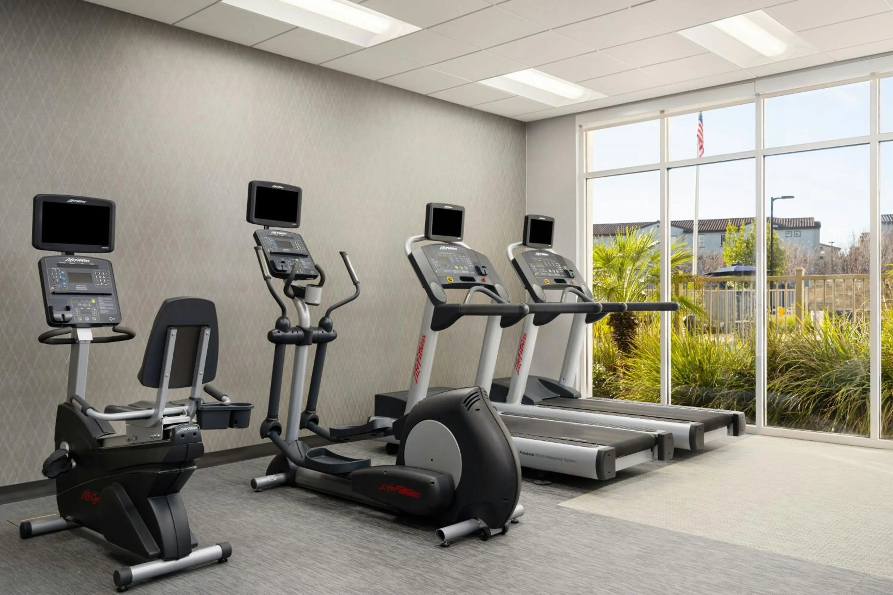 Fitness centre/facilities in Courtyard by Marriott Sunnyvale Silicon Valley