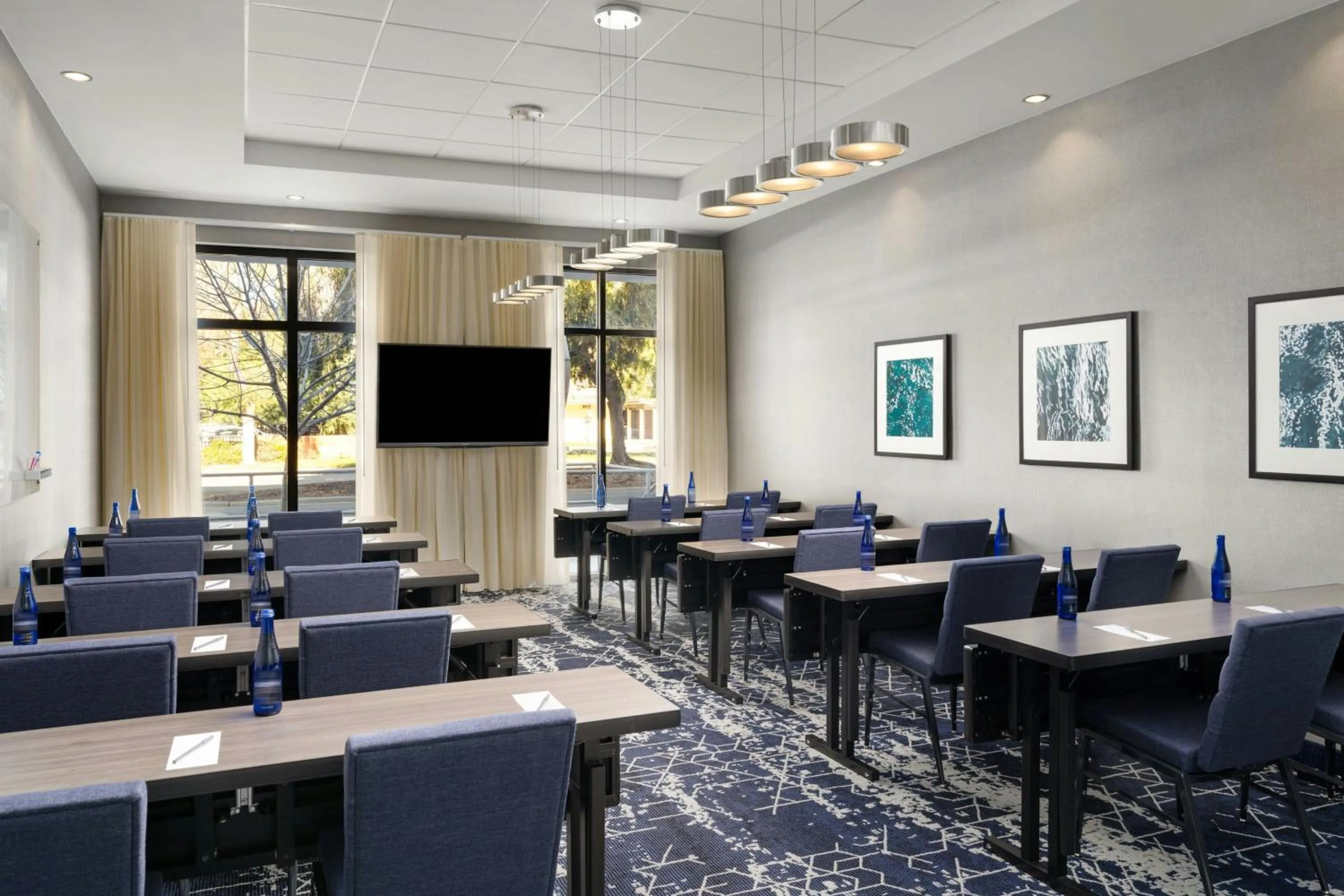 Meeting/conference room in Courtyard by Marriott Sunnyvale Silicon Valley