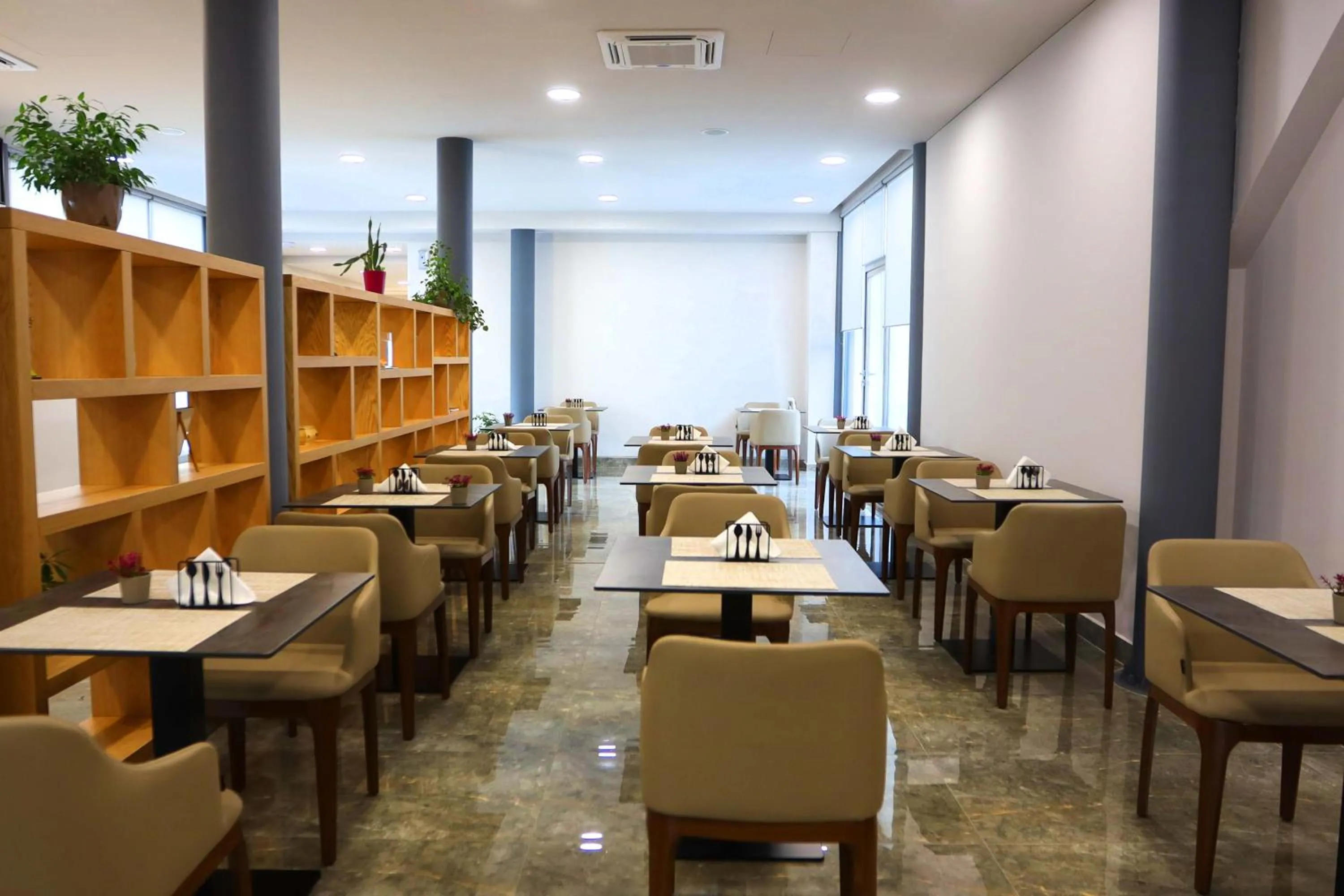 Day in Metro Hotel Terminal