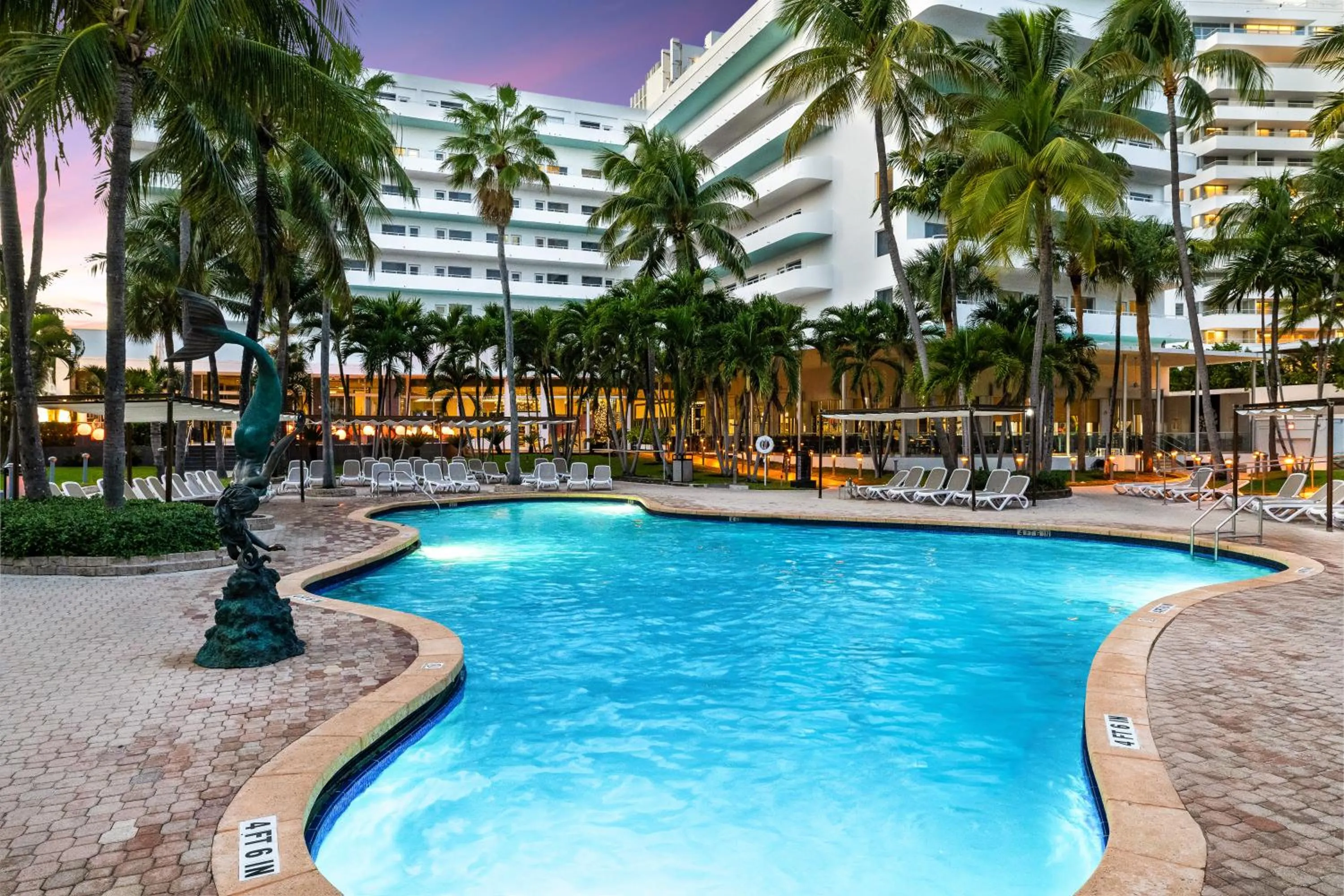 Garden in Riu Plaza Miami Beach