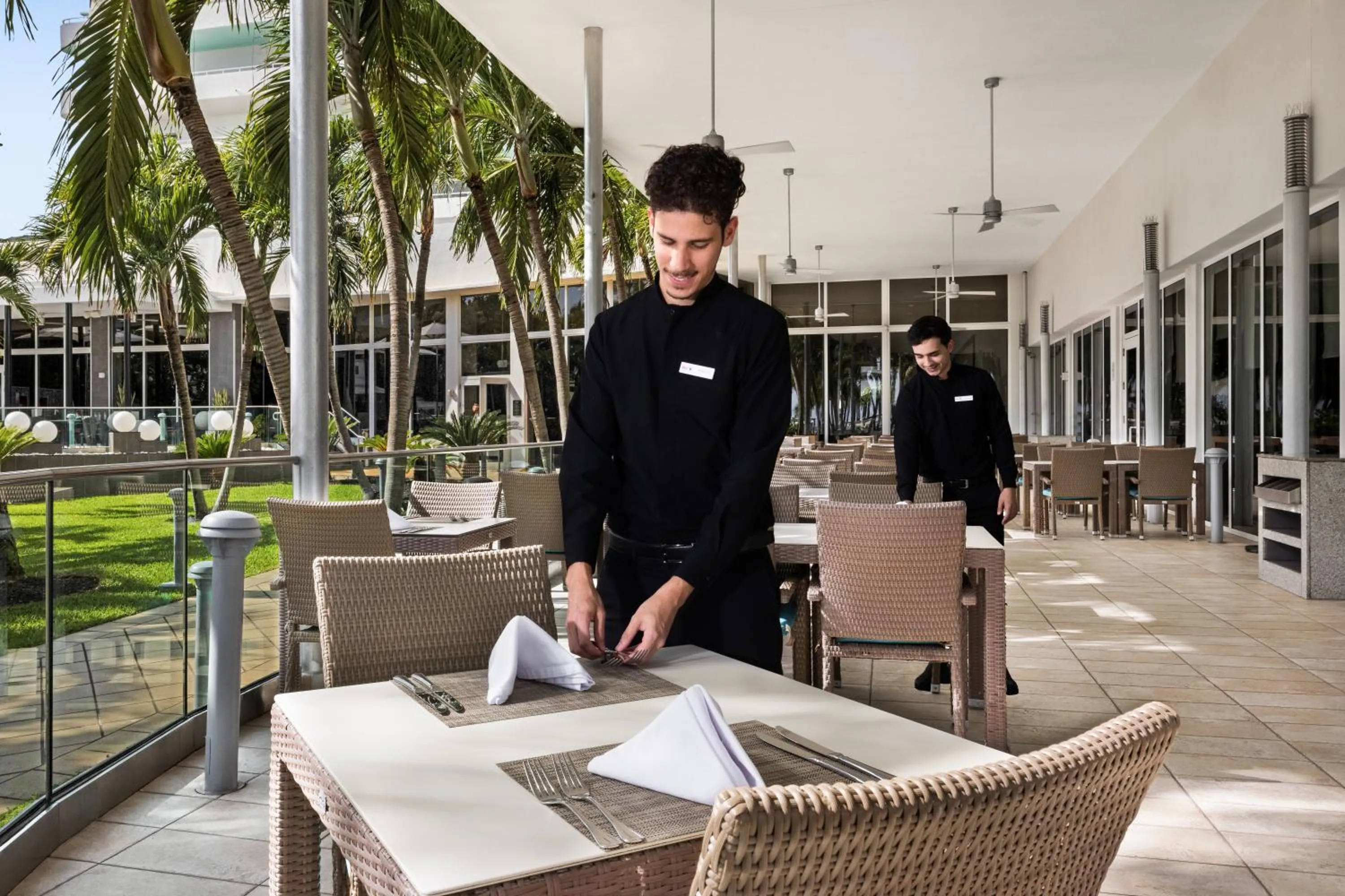 Staff in Riu Plaza Miami Beach