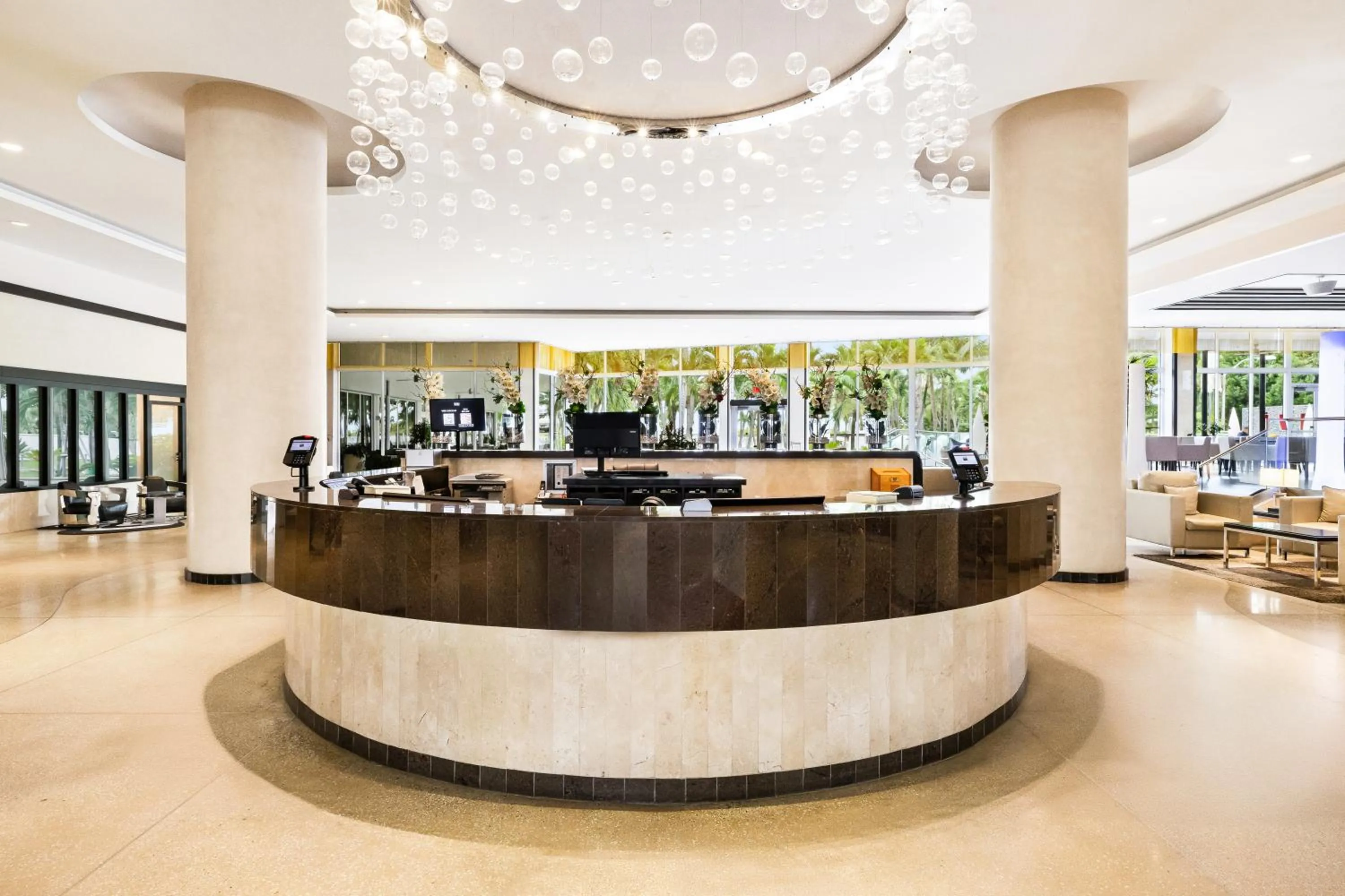 Lobby or reception in Riu Plaza Miami Beach
