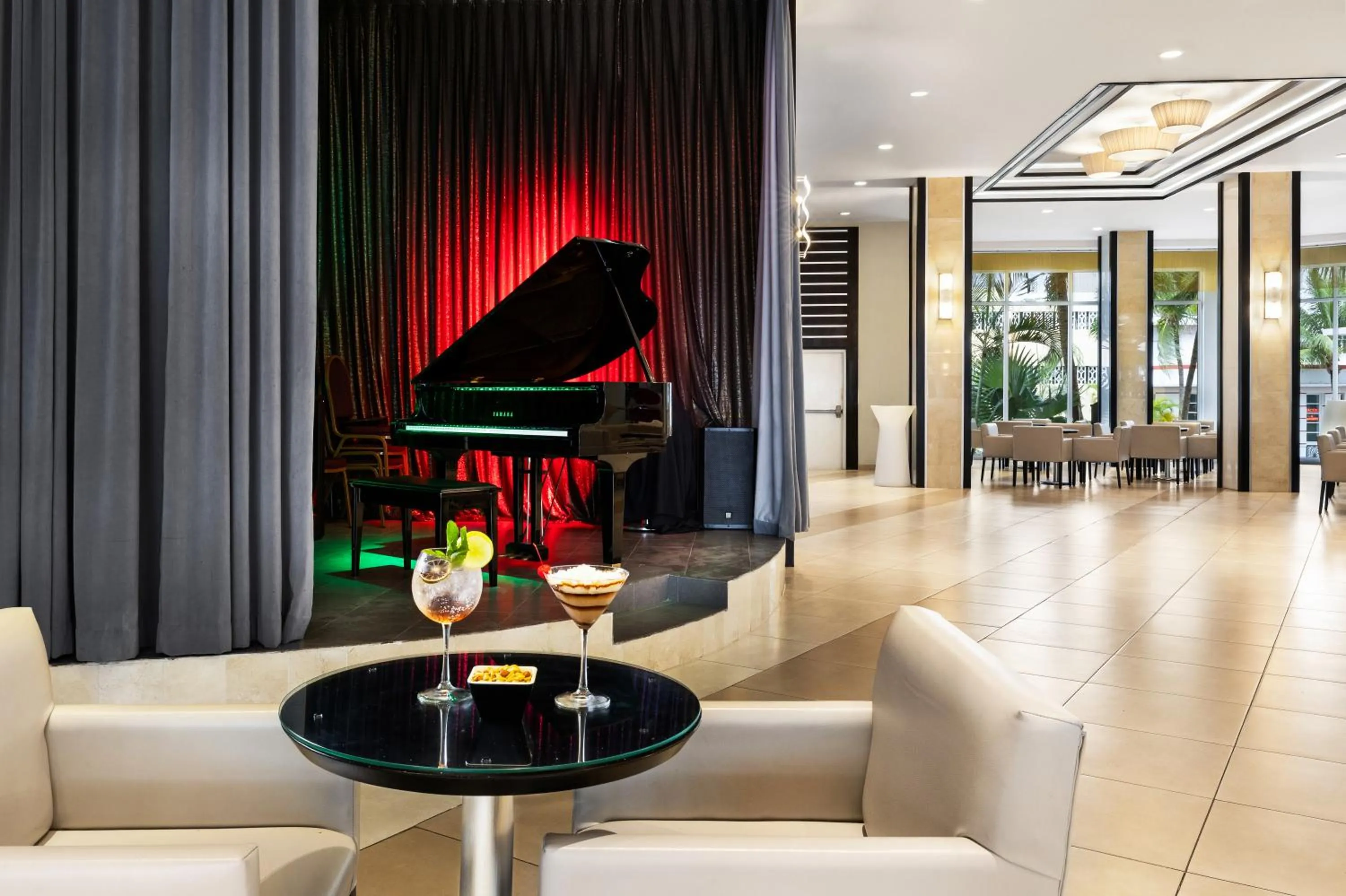 Lobby or reception in Riu Plaza Miami Beach