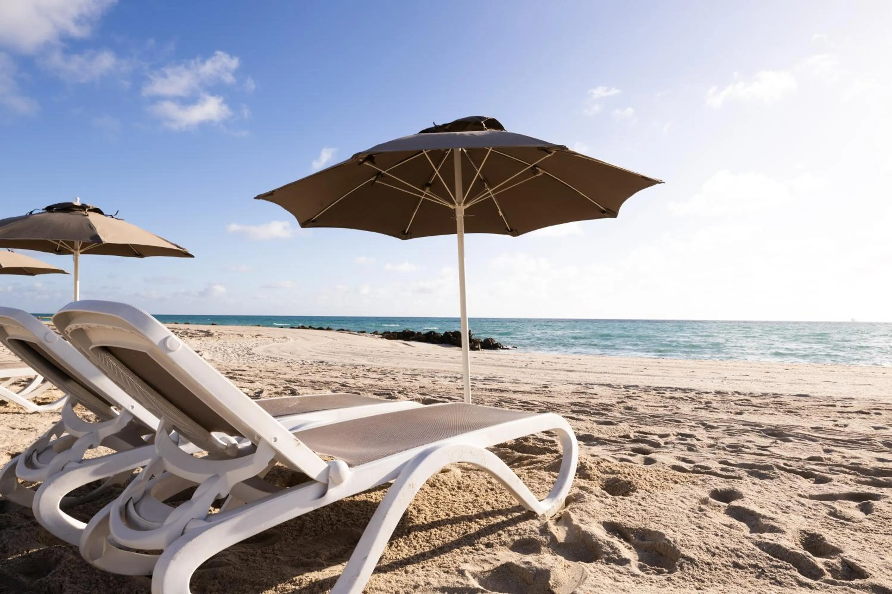 Beach in Riu Plaza Miami Beach