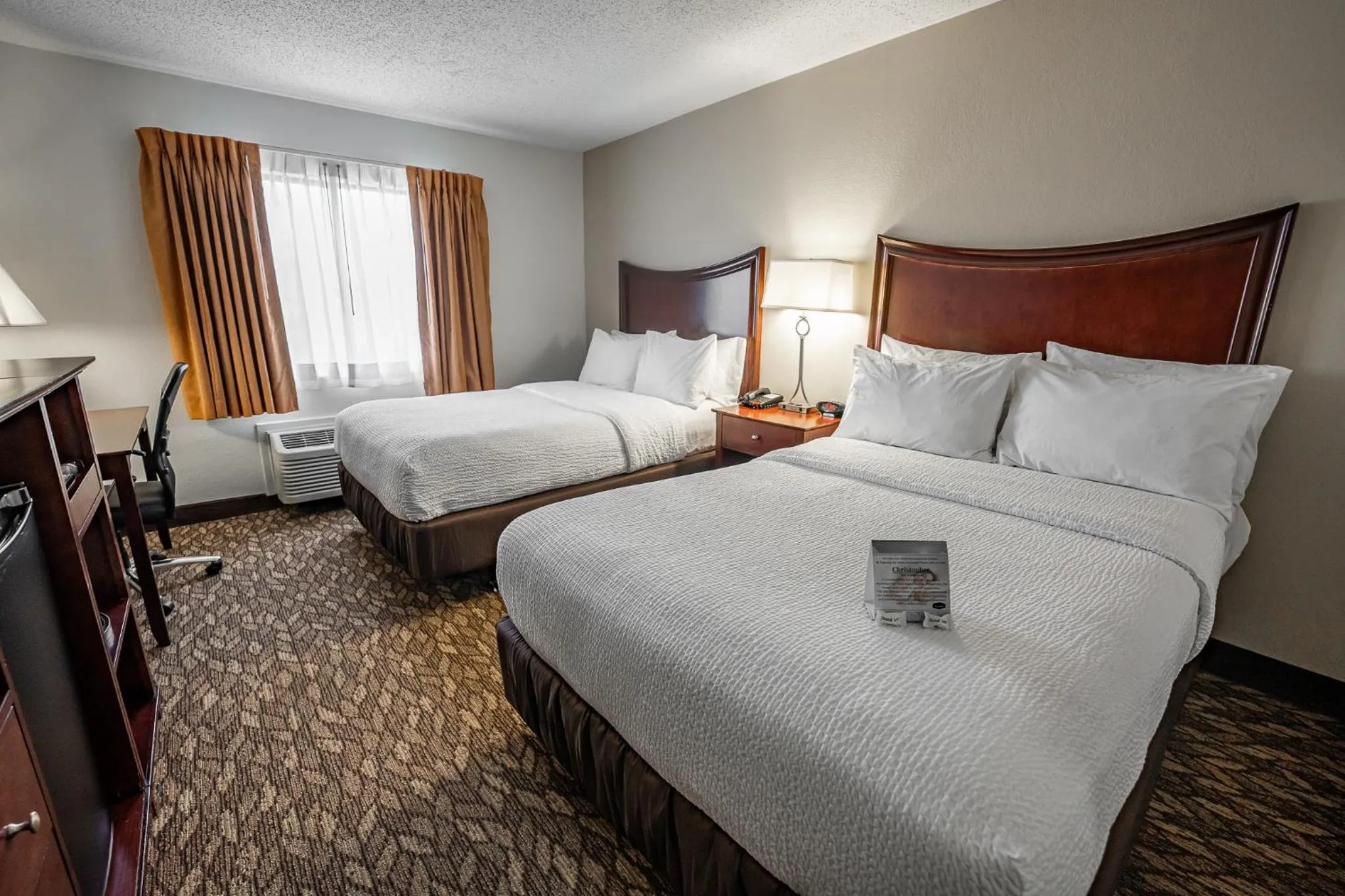 Christopher Inn and Suites